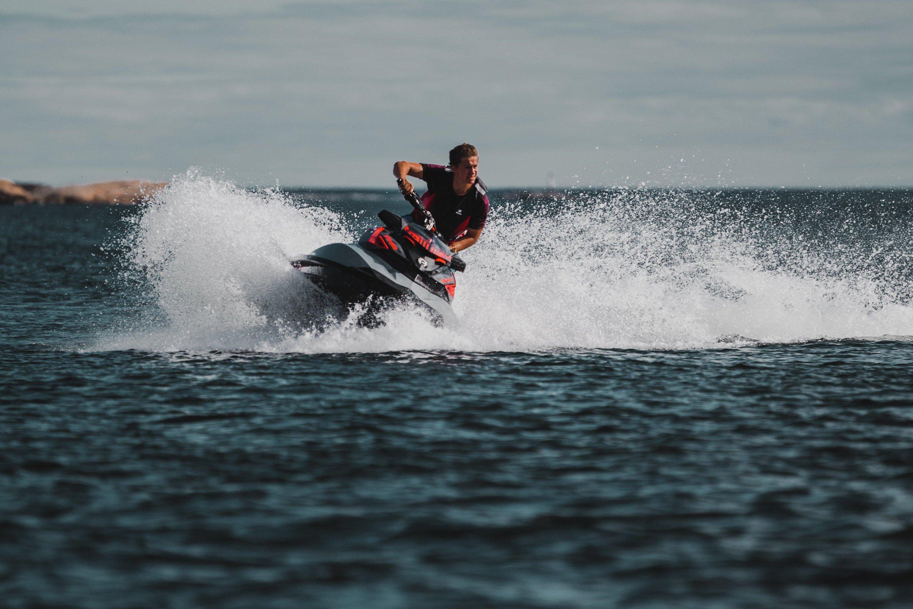 Nautic Motor's Evasion 35