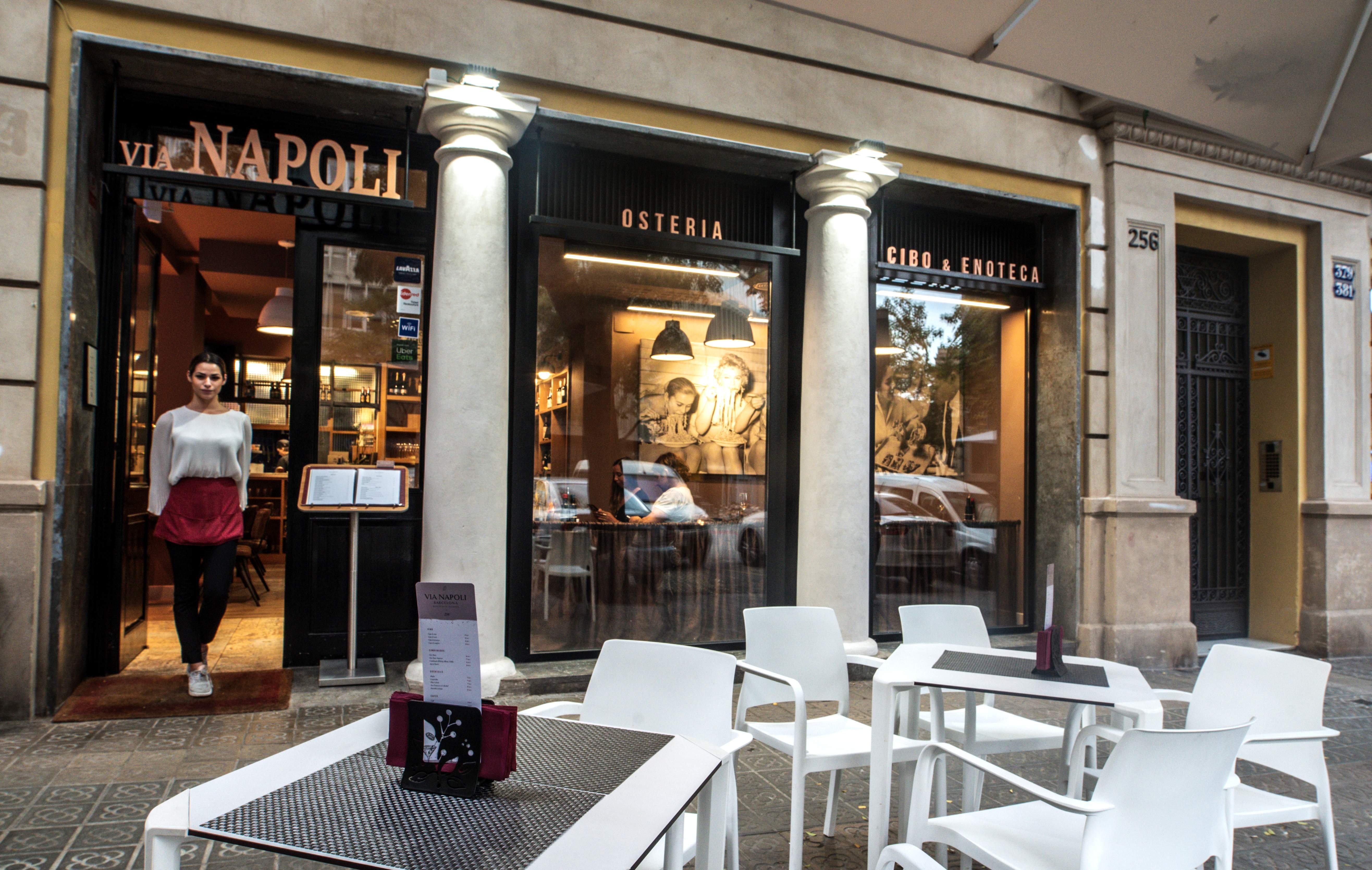 Via Napoli Restaurant Pizzeria