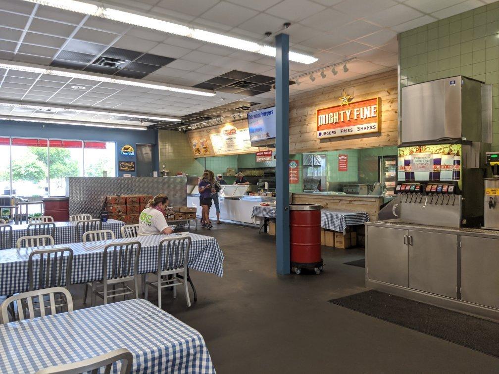 Mighty Fine Burgers Sunset Valley