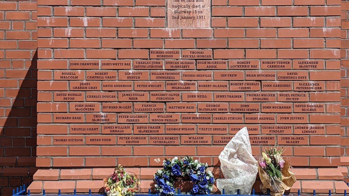 Statue of John Greig