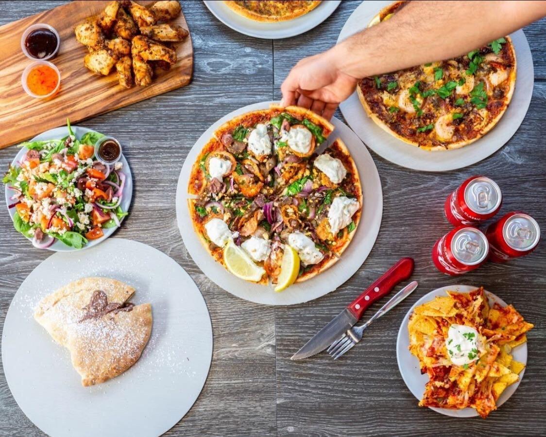 Photo by pizzarazzimoonah