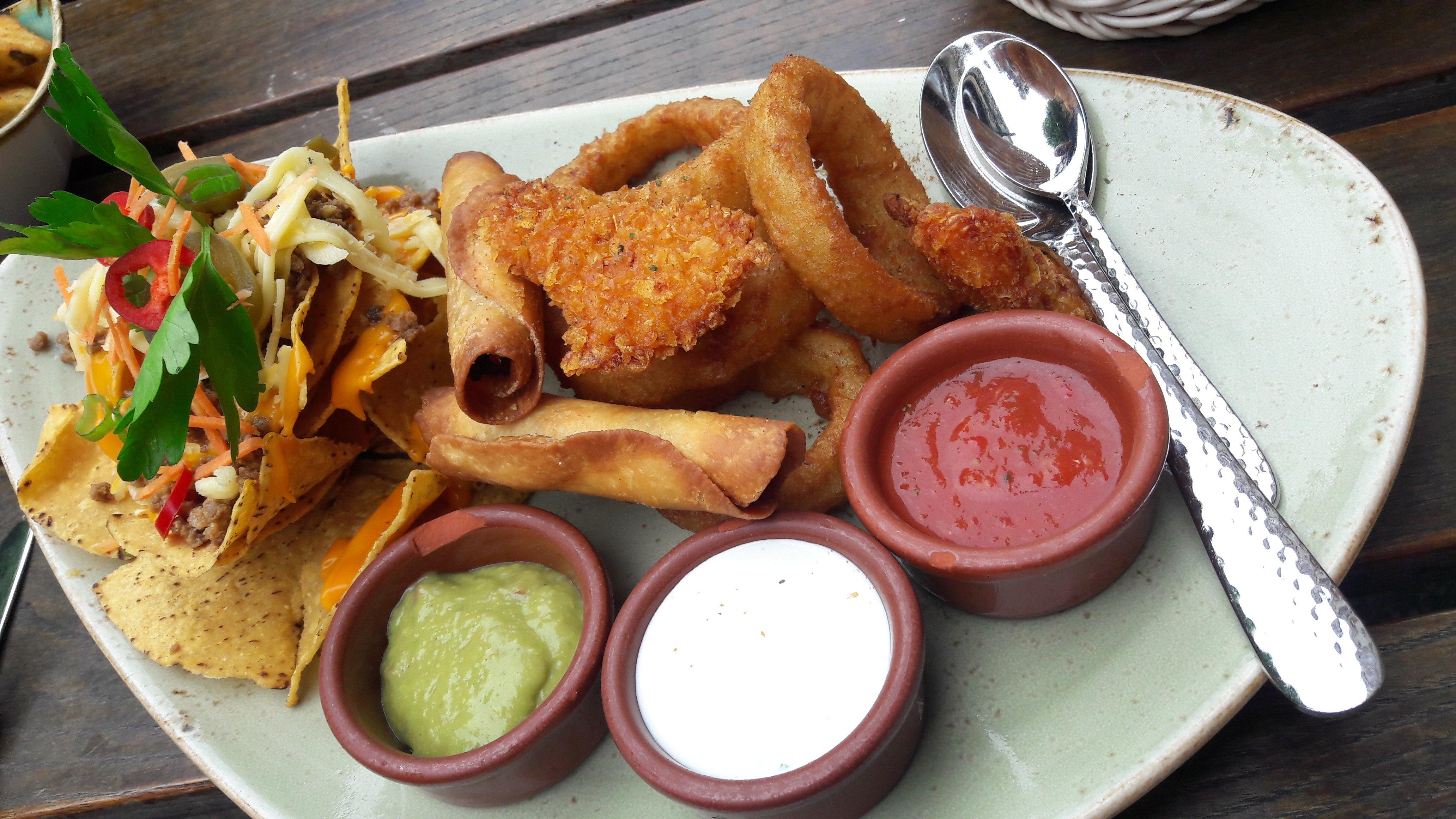 Chumbos Mexican Grill & Bar