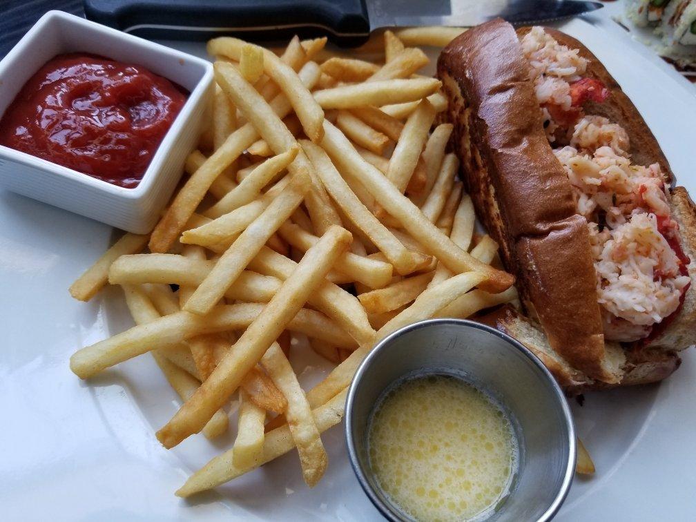 Kitaro Surf & Turf & Sushi