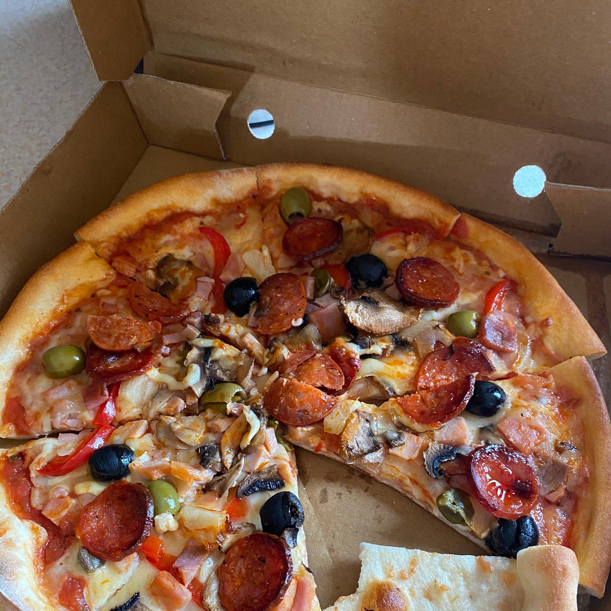 Ponchinellos Hinckley