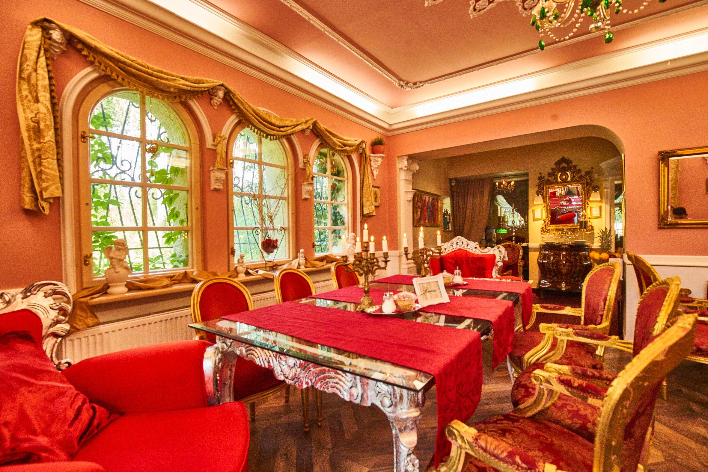 Castle Club Restaurant