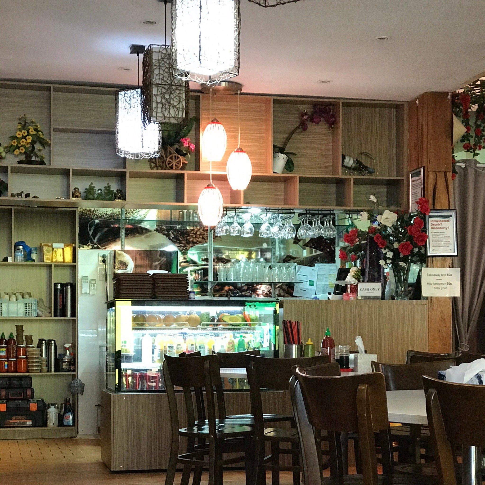 Moon Diem Hen Restaurant