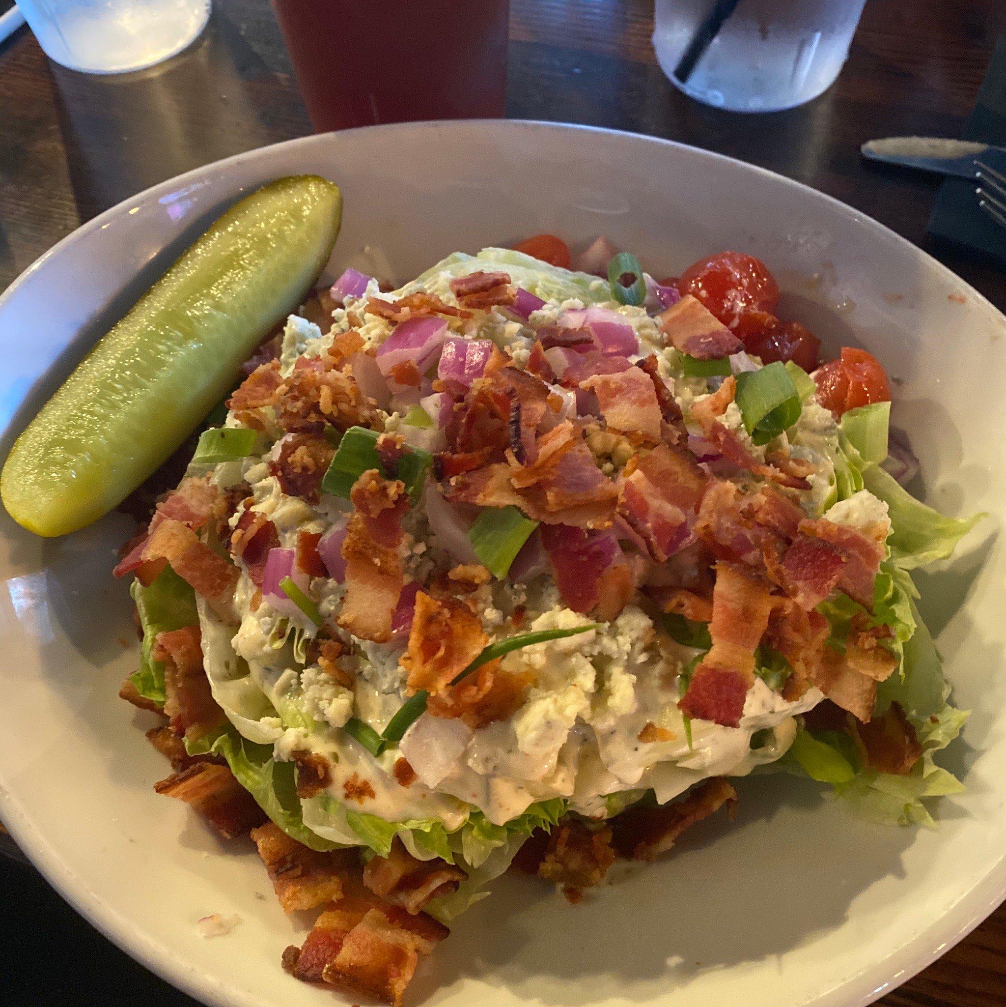 Saddle Mountain Brewing Company