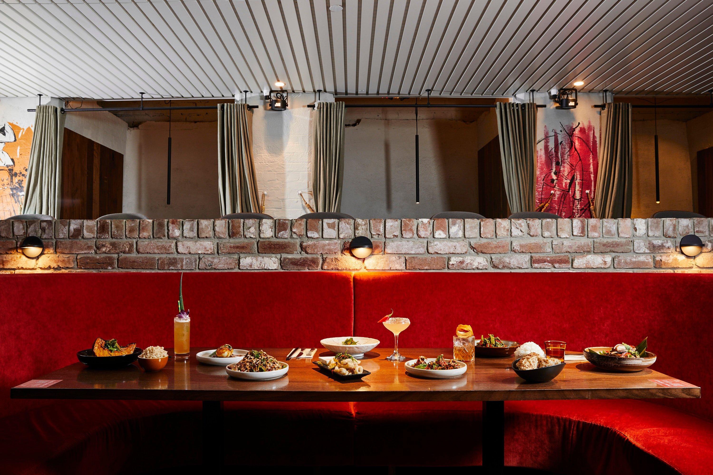 The George On Collins