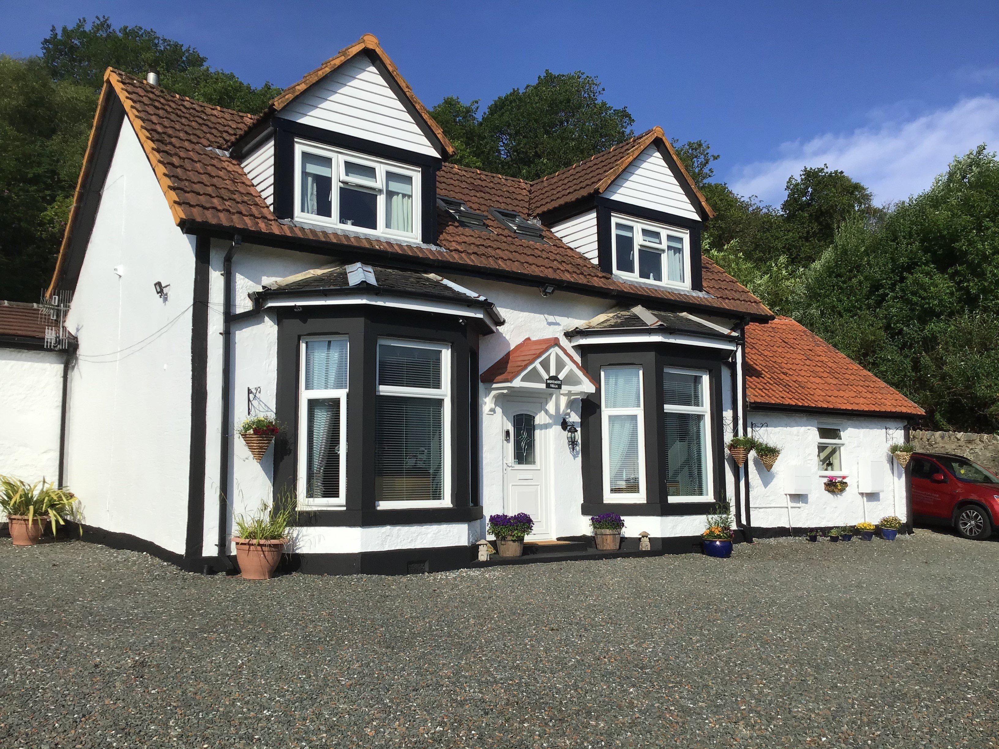 Montague Villa