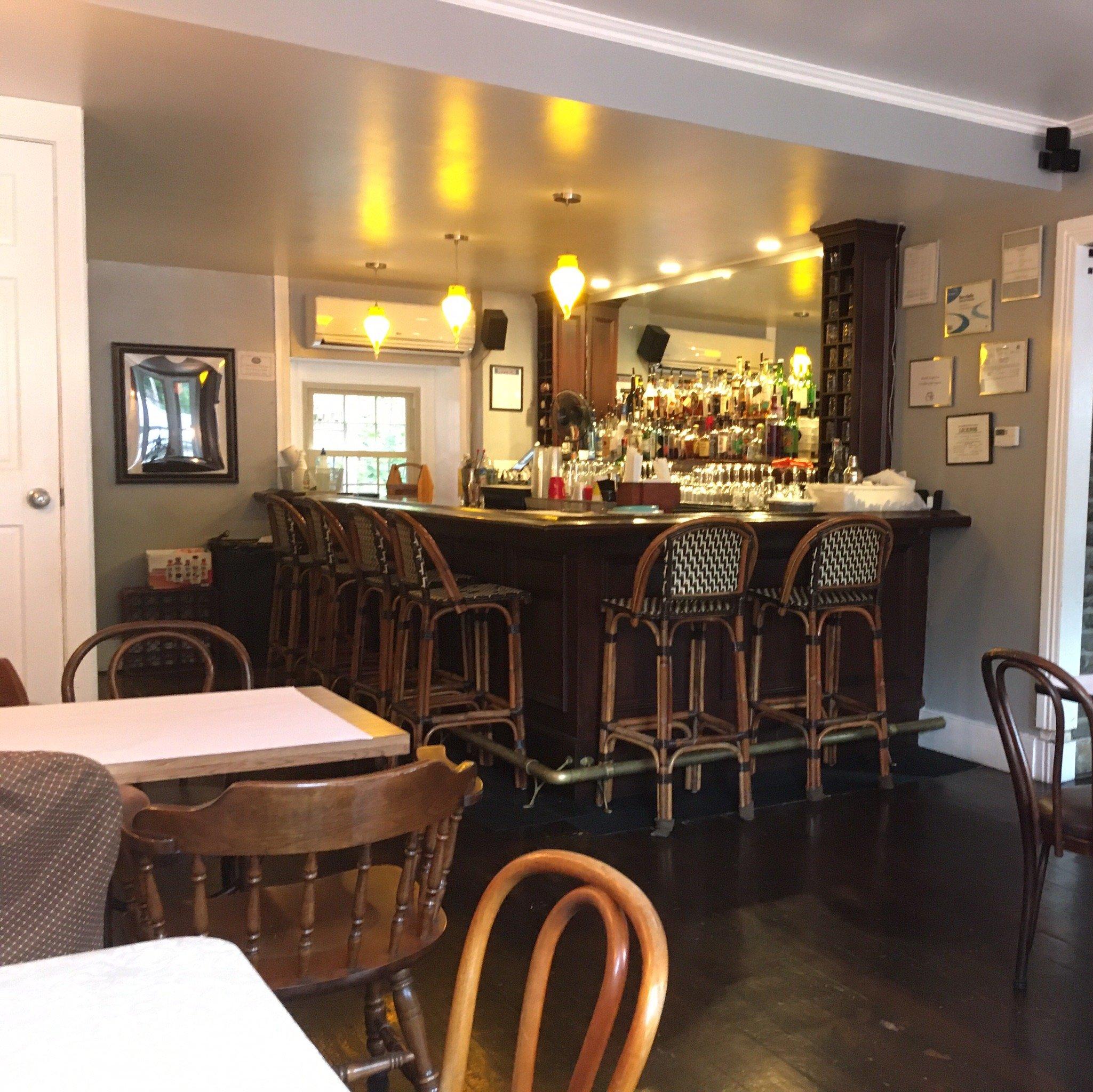 Stone Row Pub & Eatery