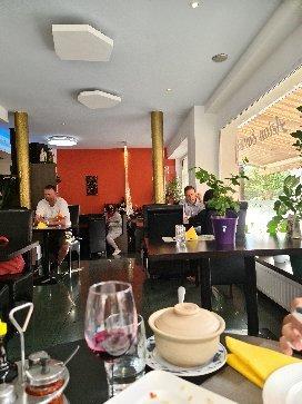 Restaurant Asian Savory