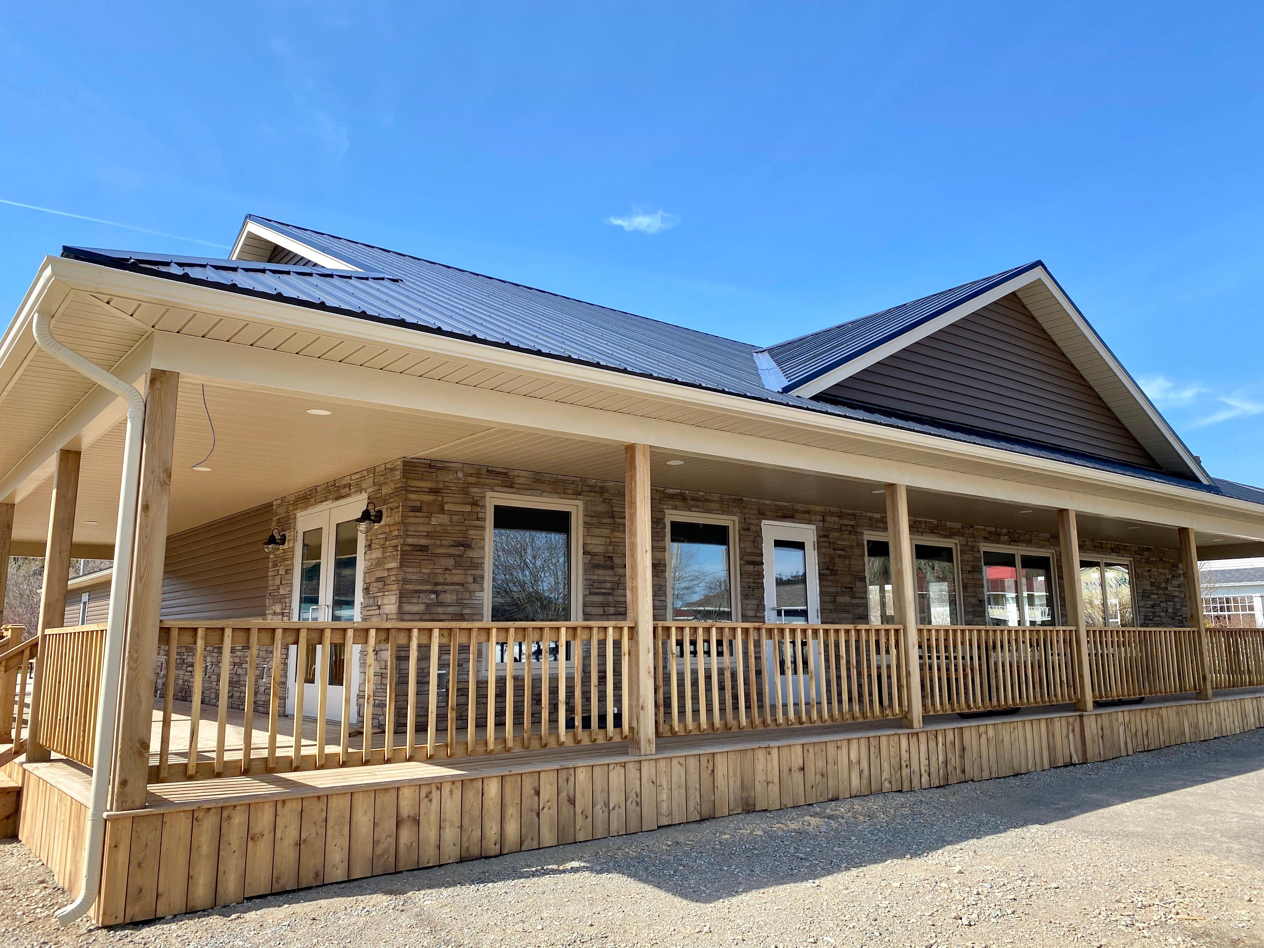 Muddy Rudder Bar & Grill