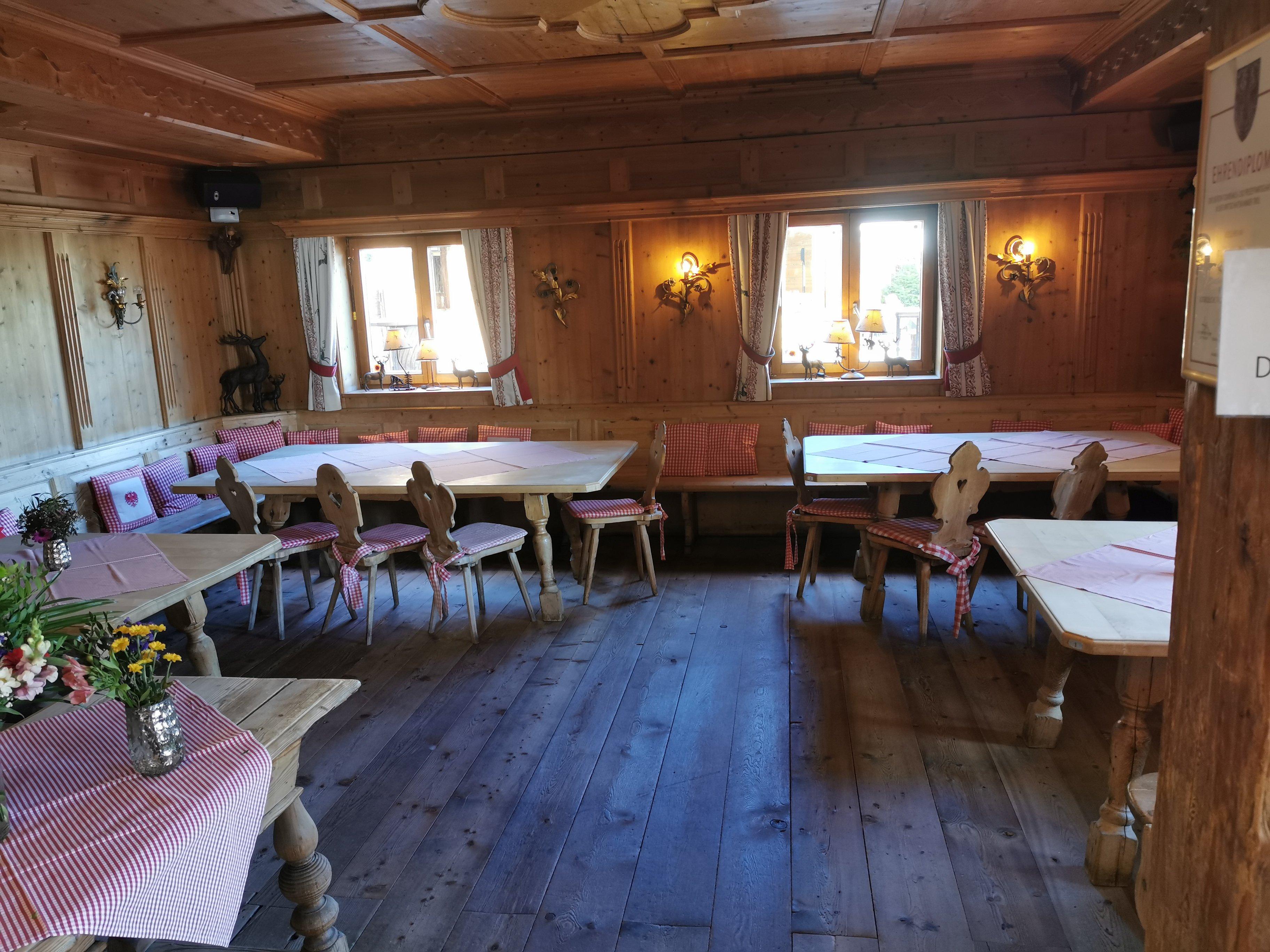 Rosi's Sonnbergstuben - Rosi's Alm Kitzbühel