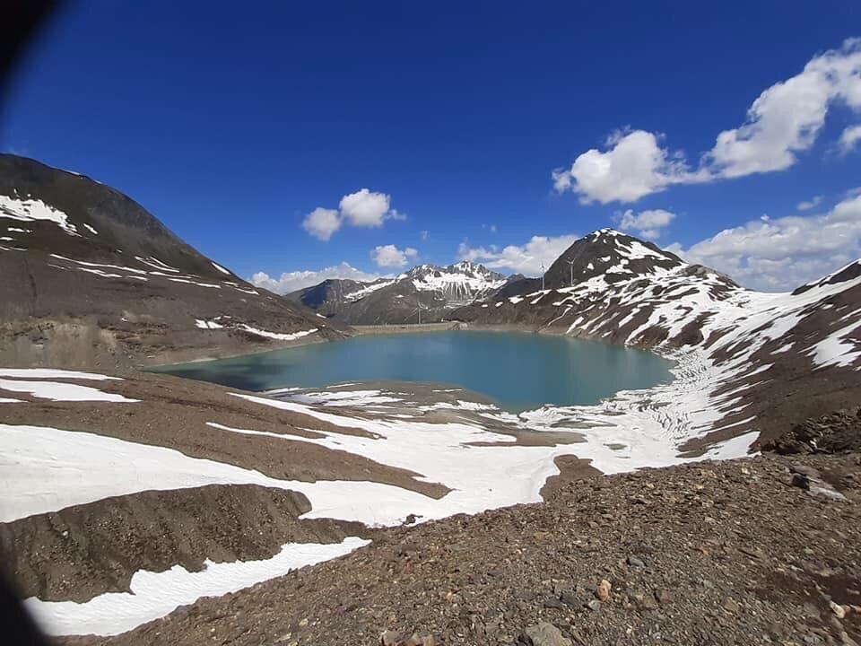 Passo E Lago Di Gries