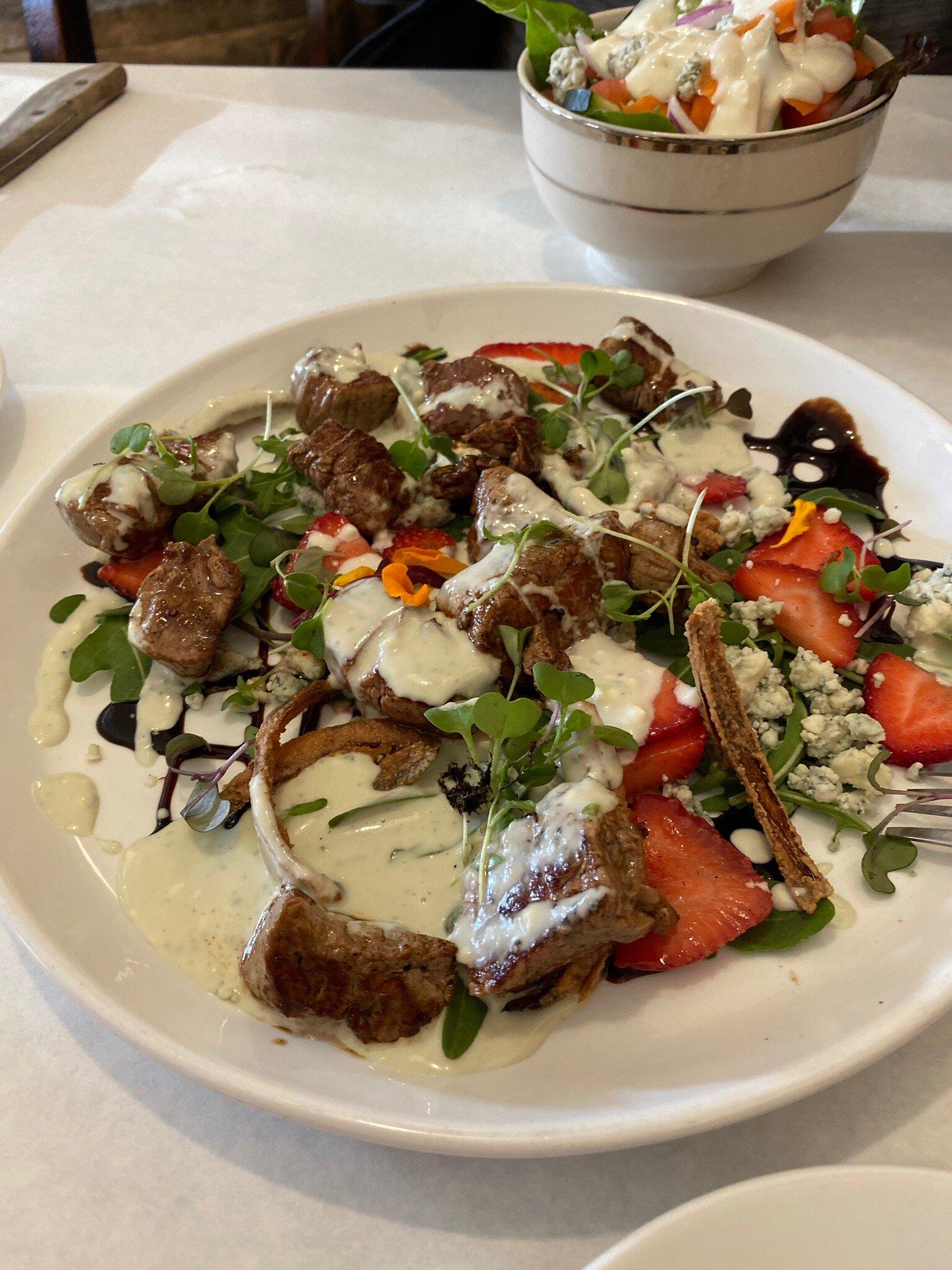 Seasons Bistro and Tavern