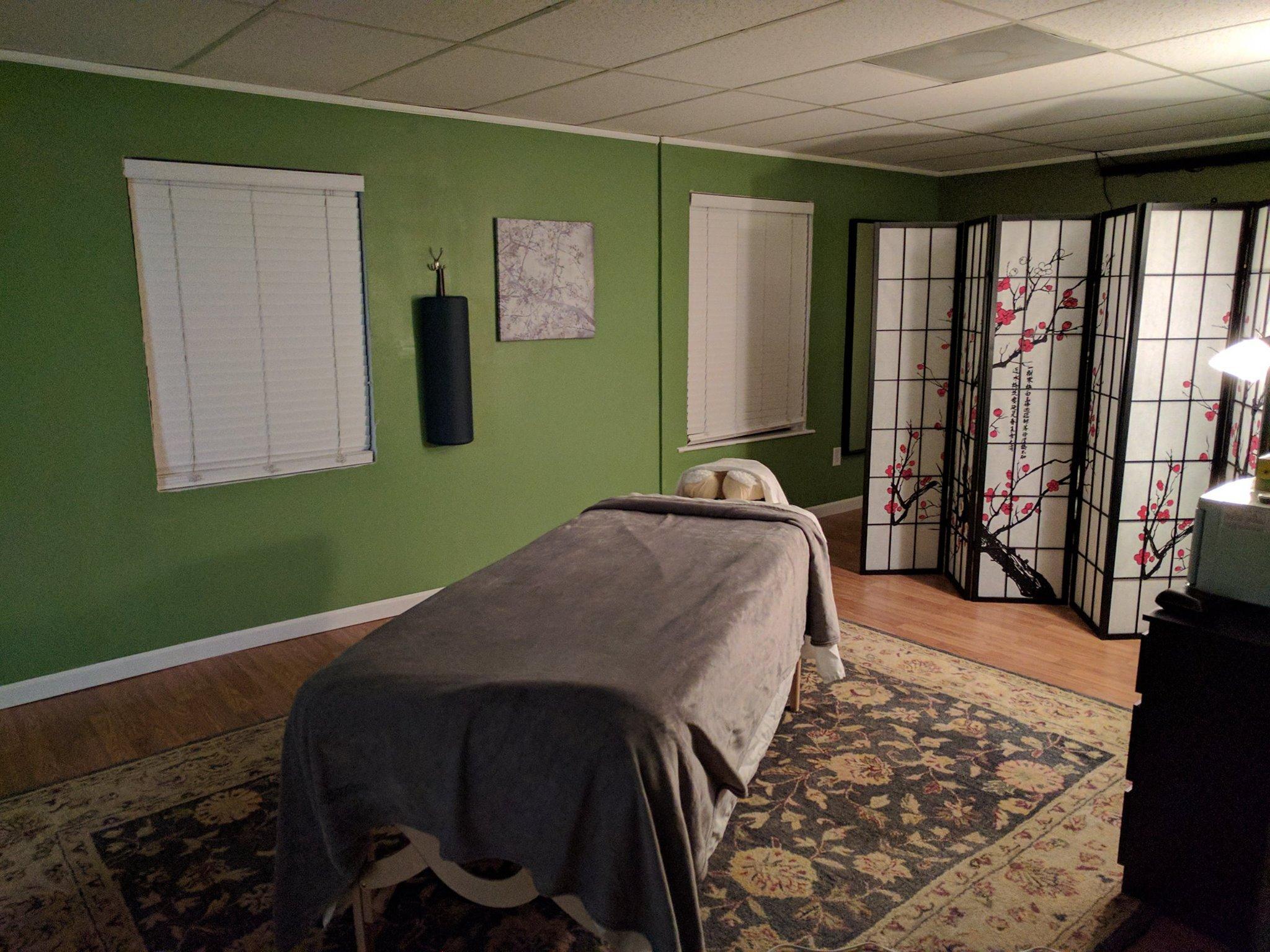 Healthy Body Massage