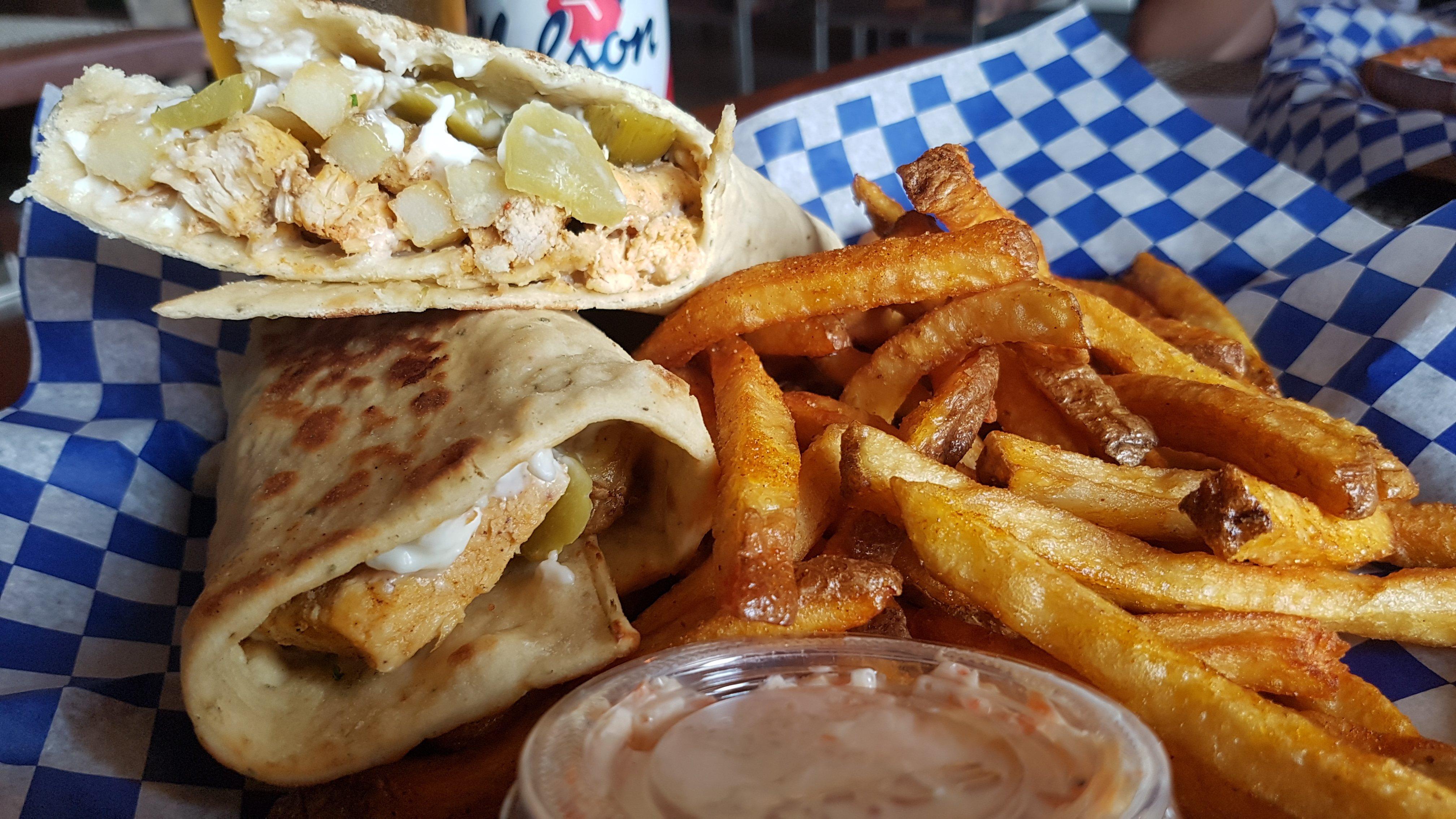 La Vida - Cafe & Resto Bar