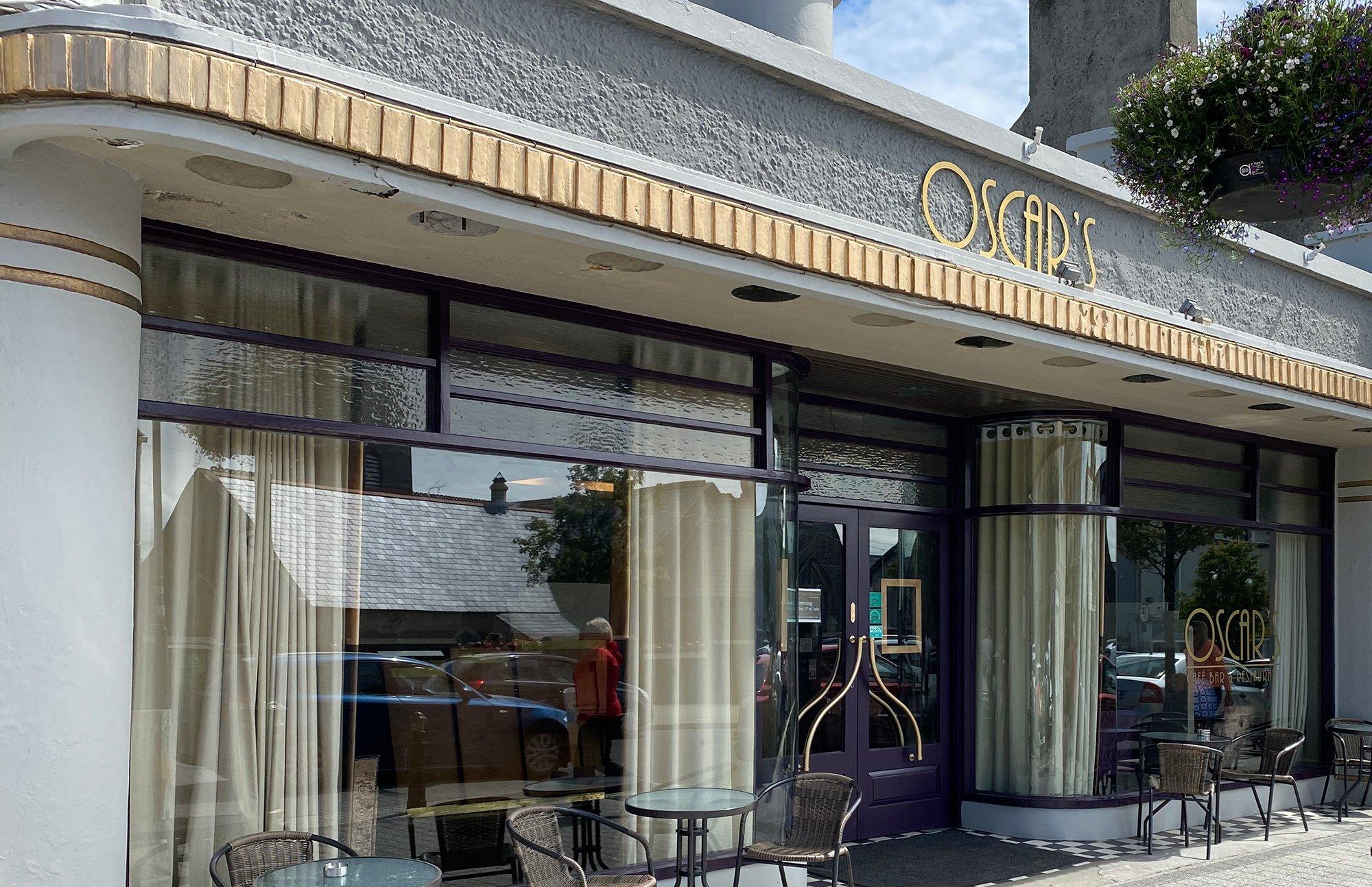 Oscars Cafe Bar & Resturant