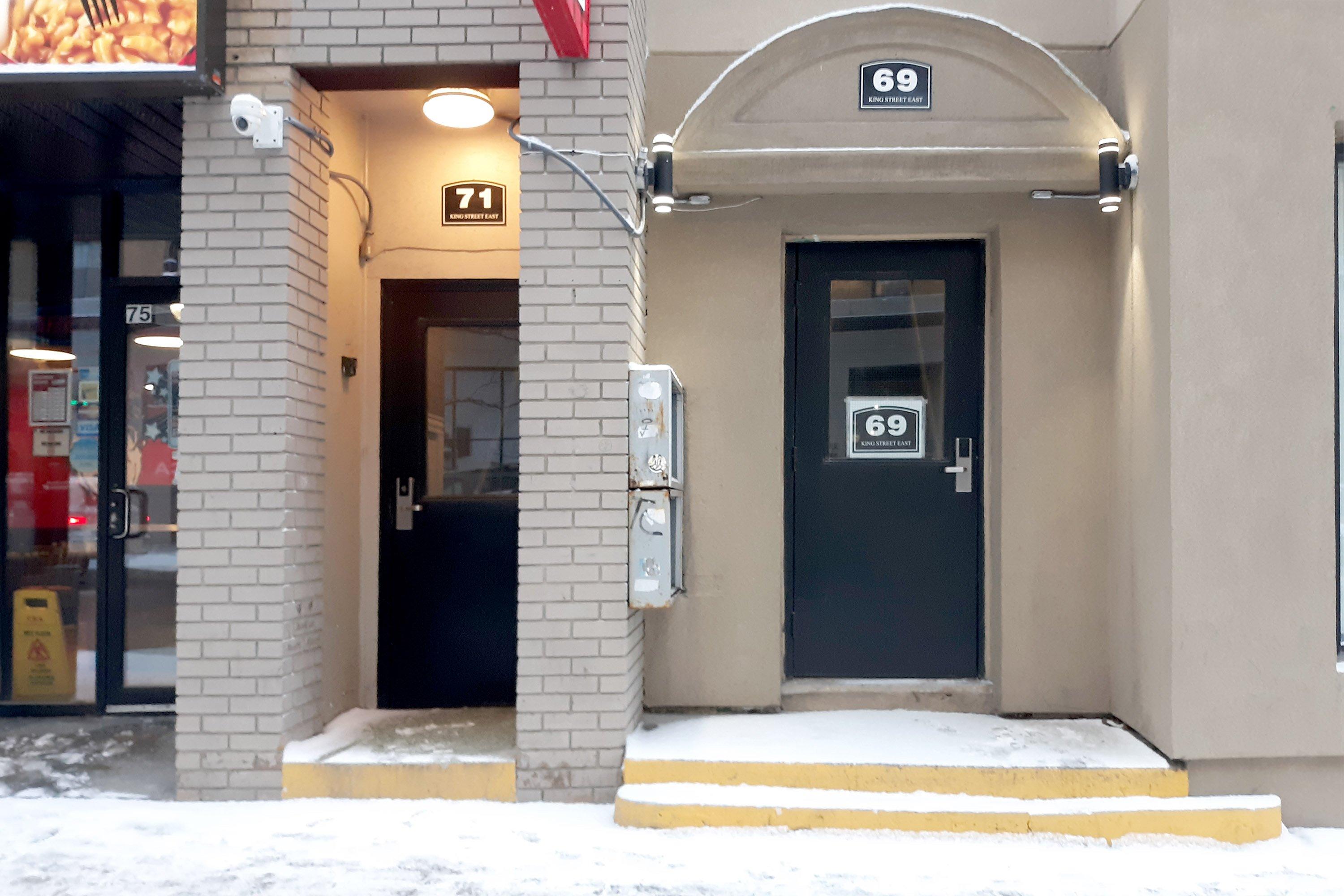 Hotel Oshawa Downtown