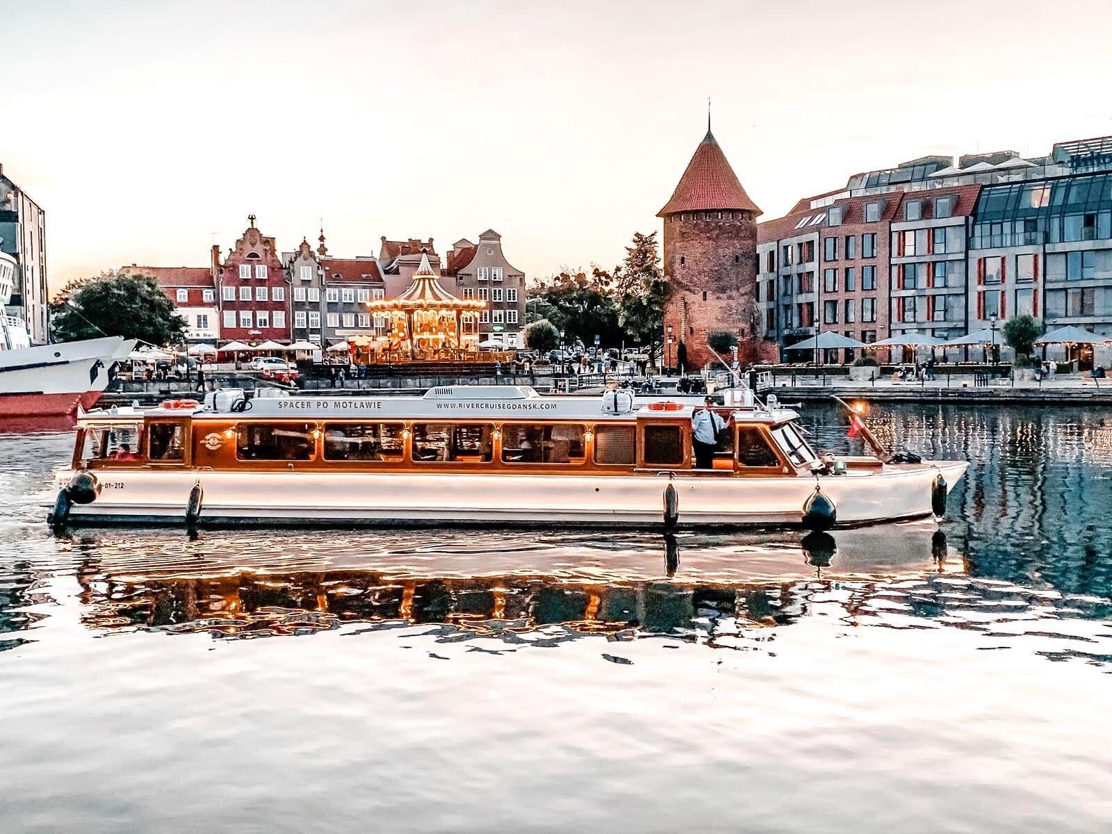 River Cruise By Chleb I Wino