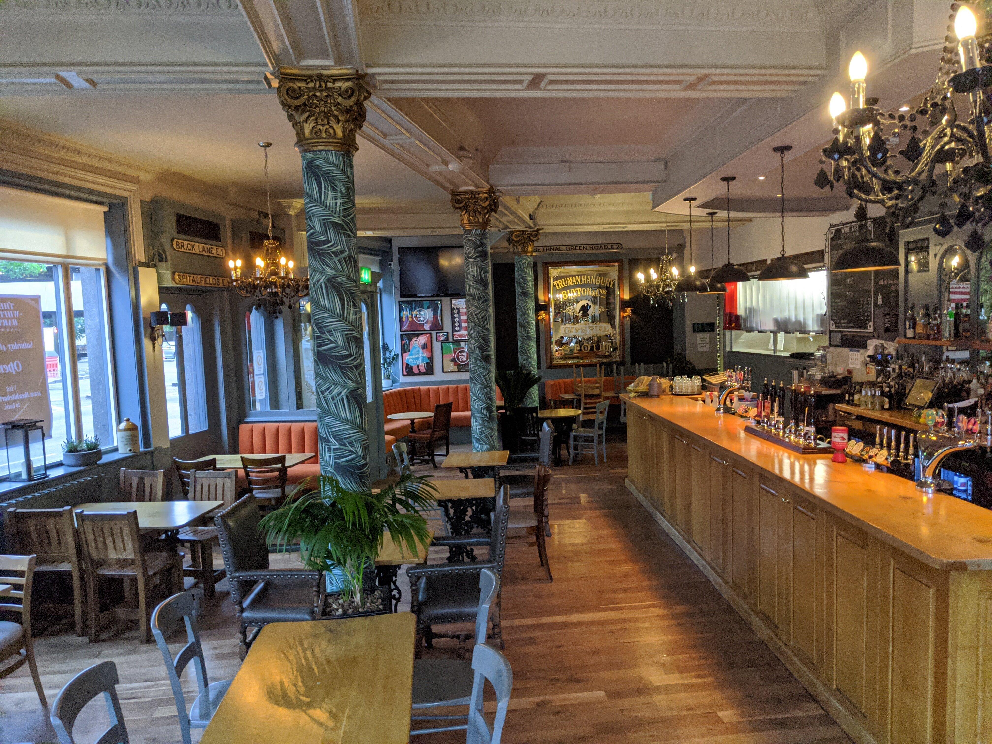 Murphy's The White Hart, London E1