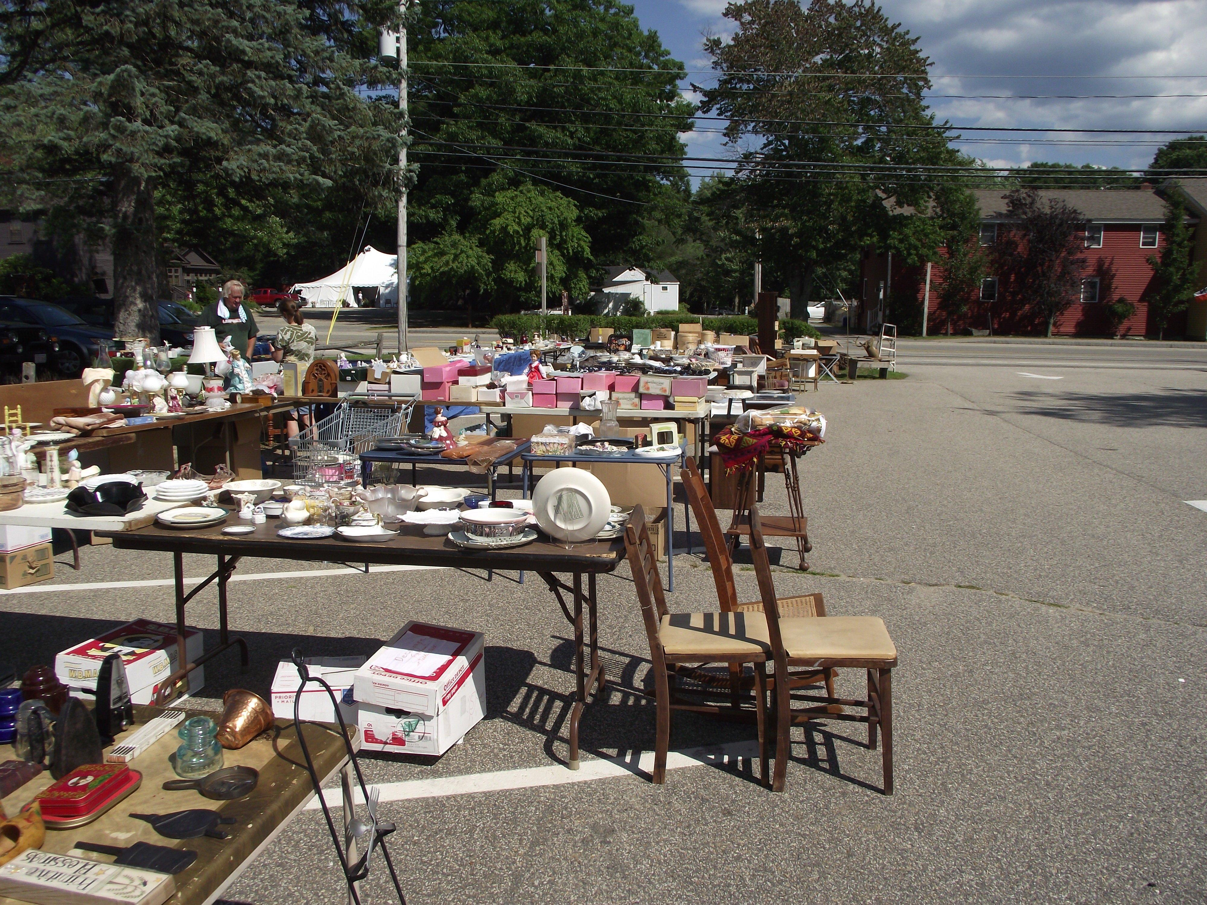 BoMar Hall Antiques and Collectibles