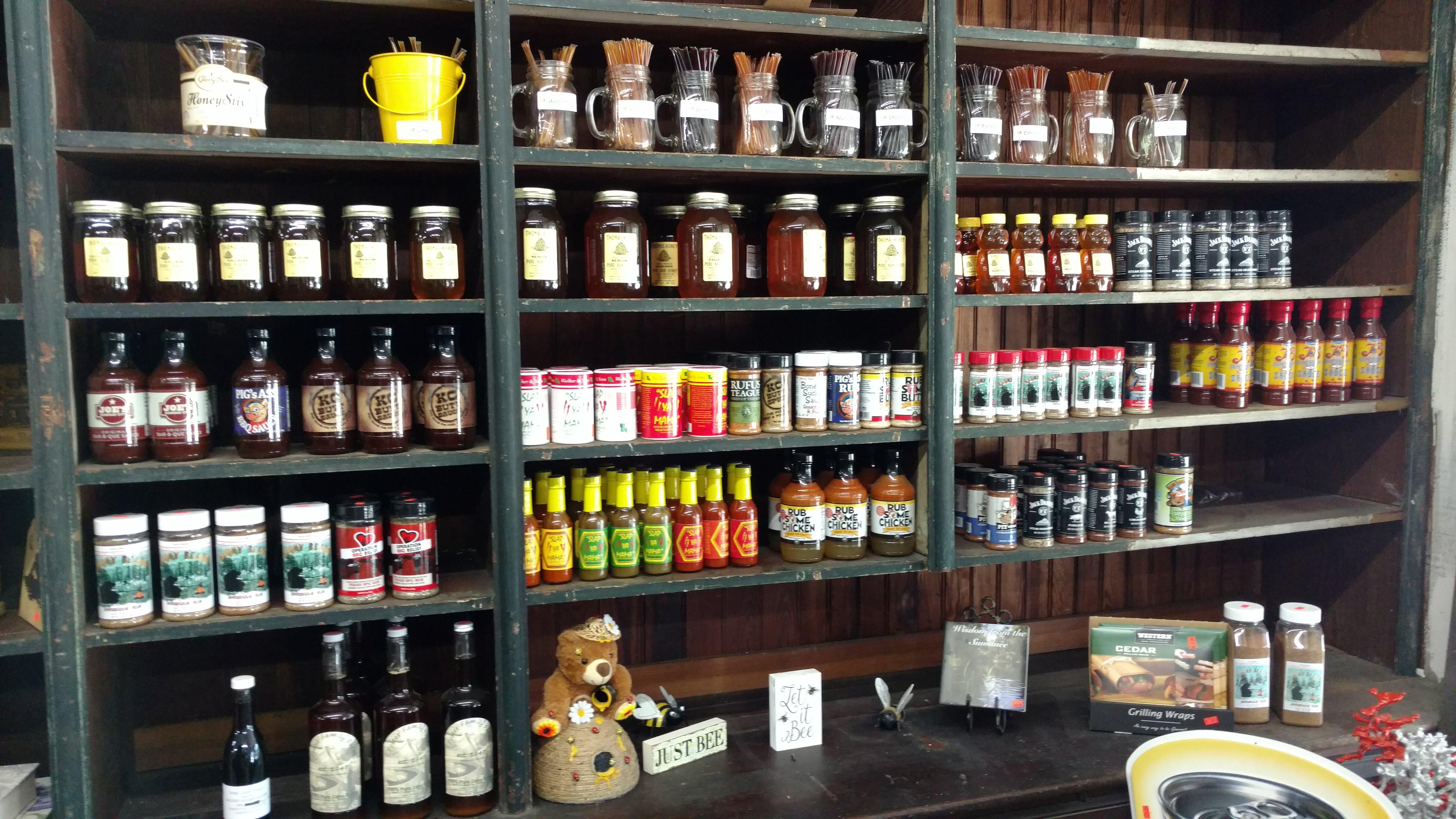 Suwannee Hardware & Feed