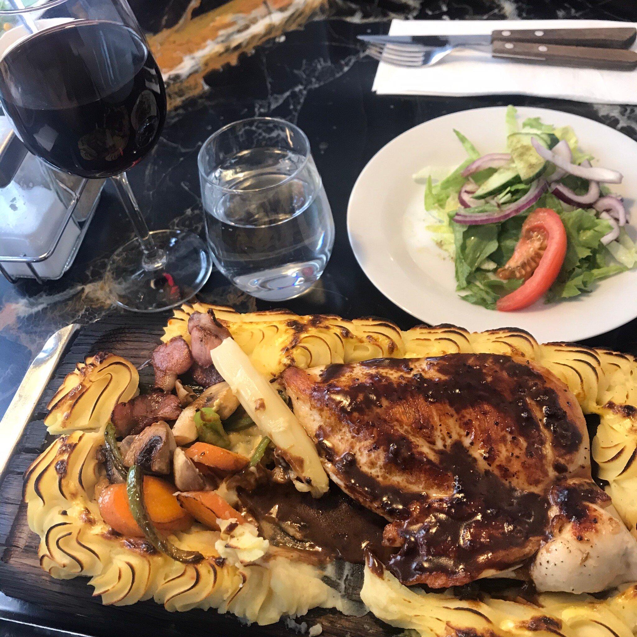 Kirris Restaurang & Pizzeria