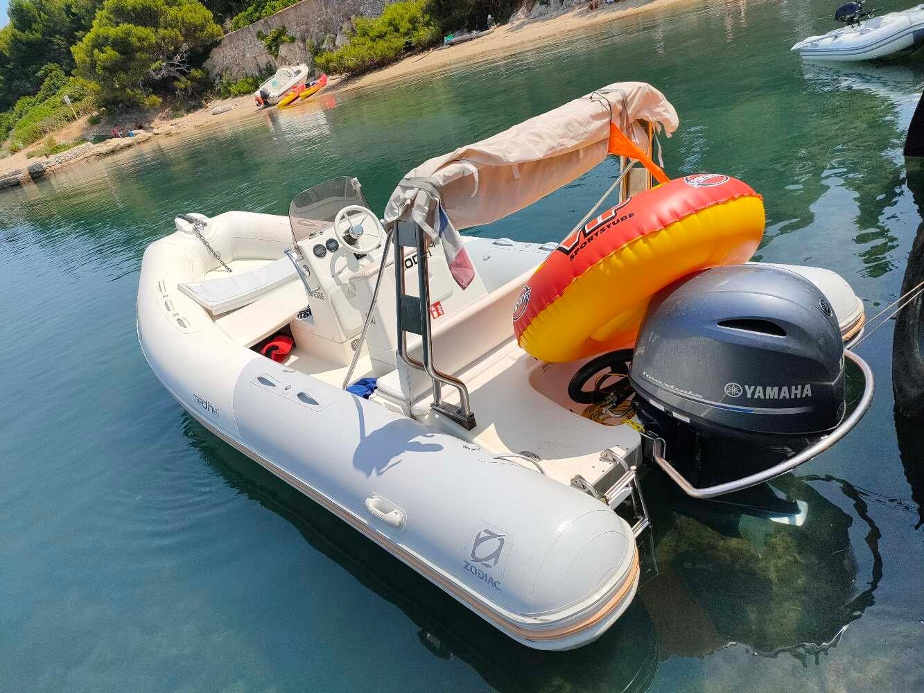 Antibes Boats Services