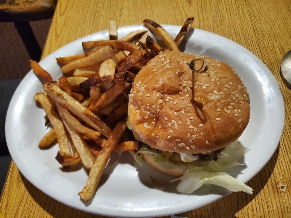 Burke's Motor Inn & Gasthaus