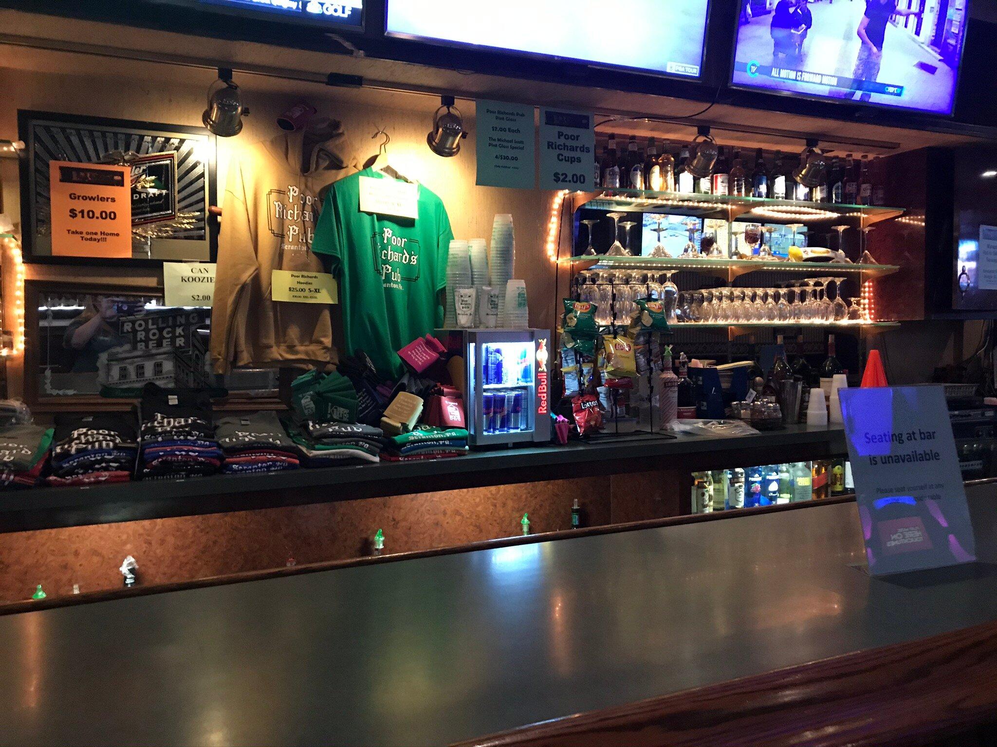 Poor Richard's Pub