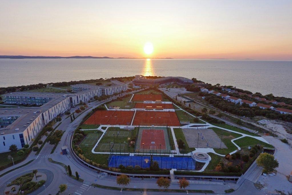 Sunball Tennis & Reisen