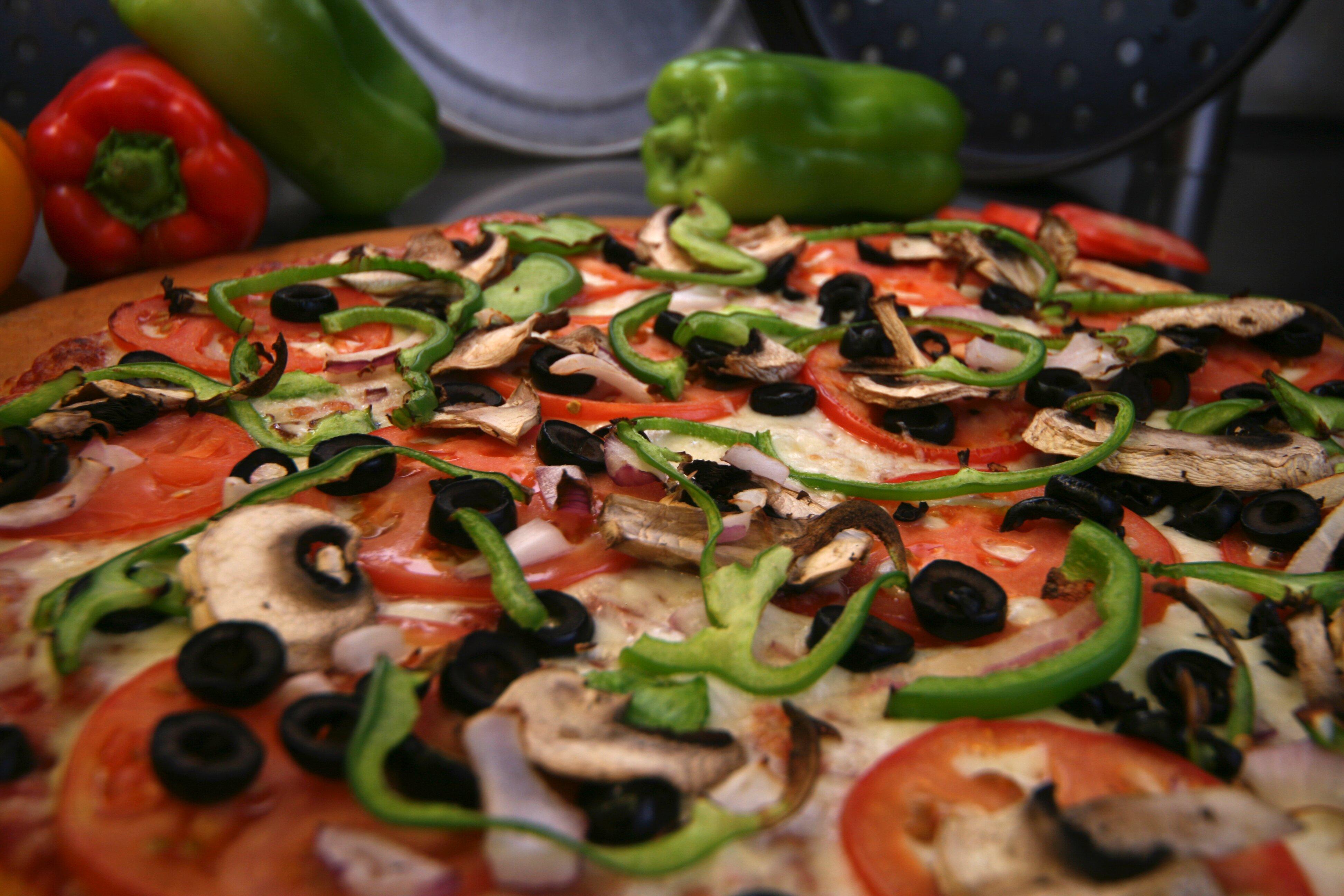 We Cook Pizza and Pasta