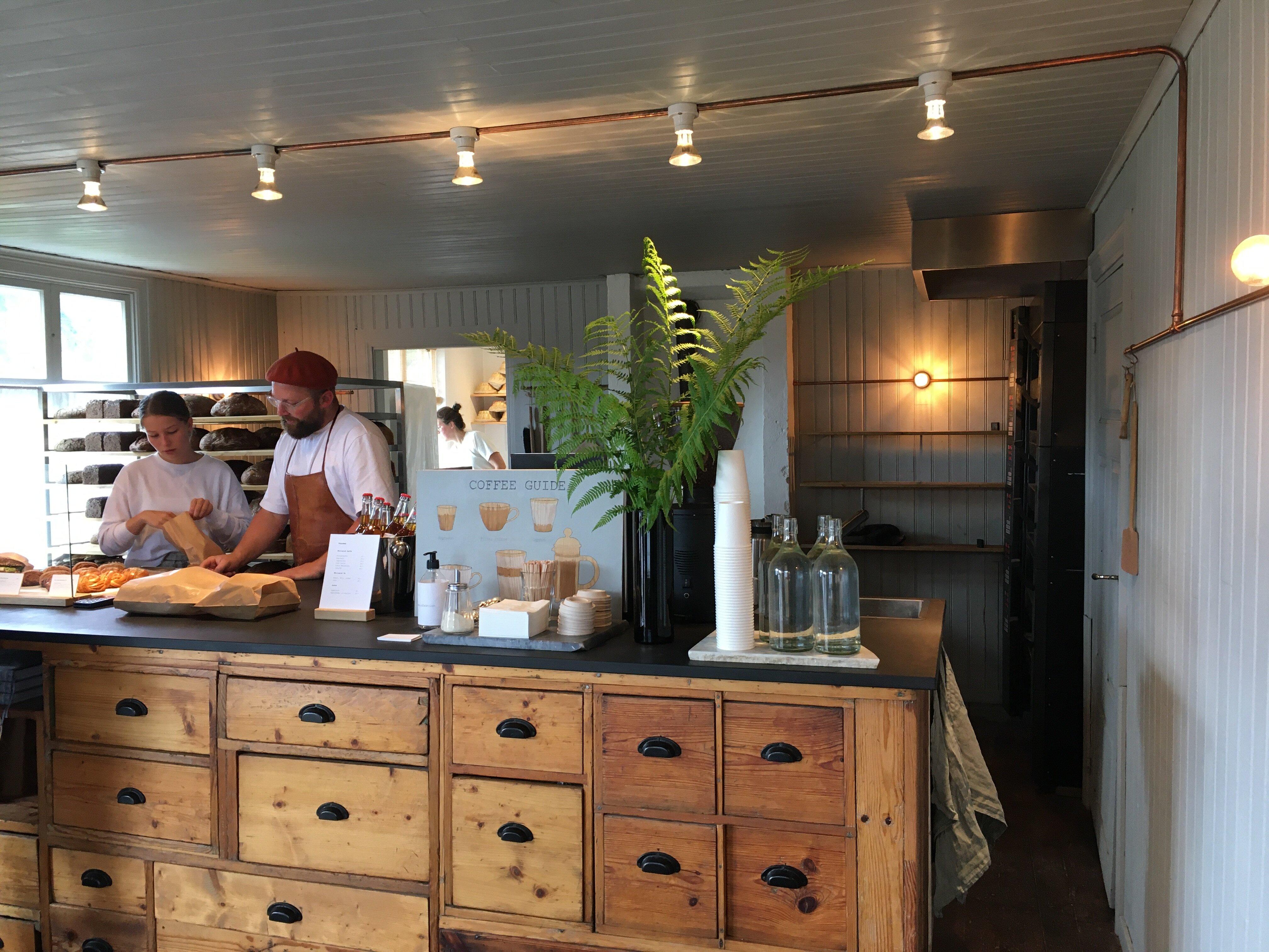 Loshult Handelsbod, Cafe & Bageri