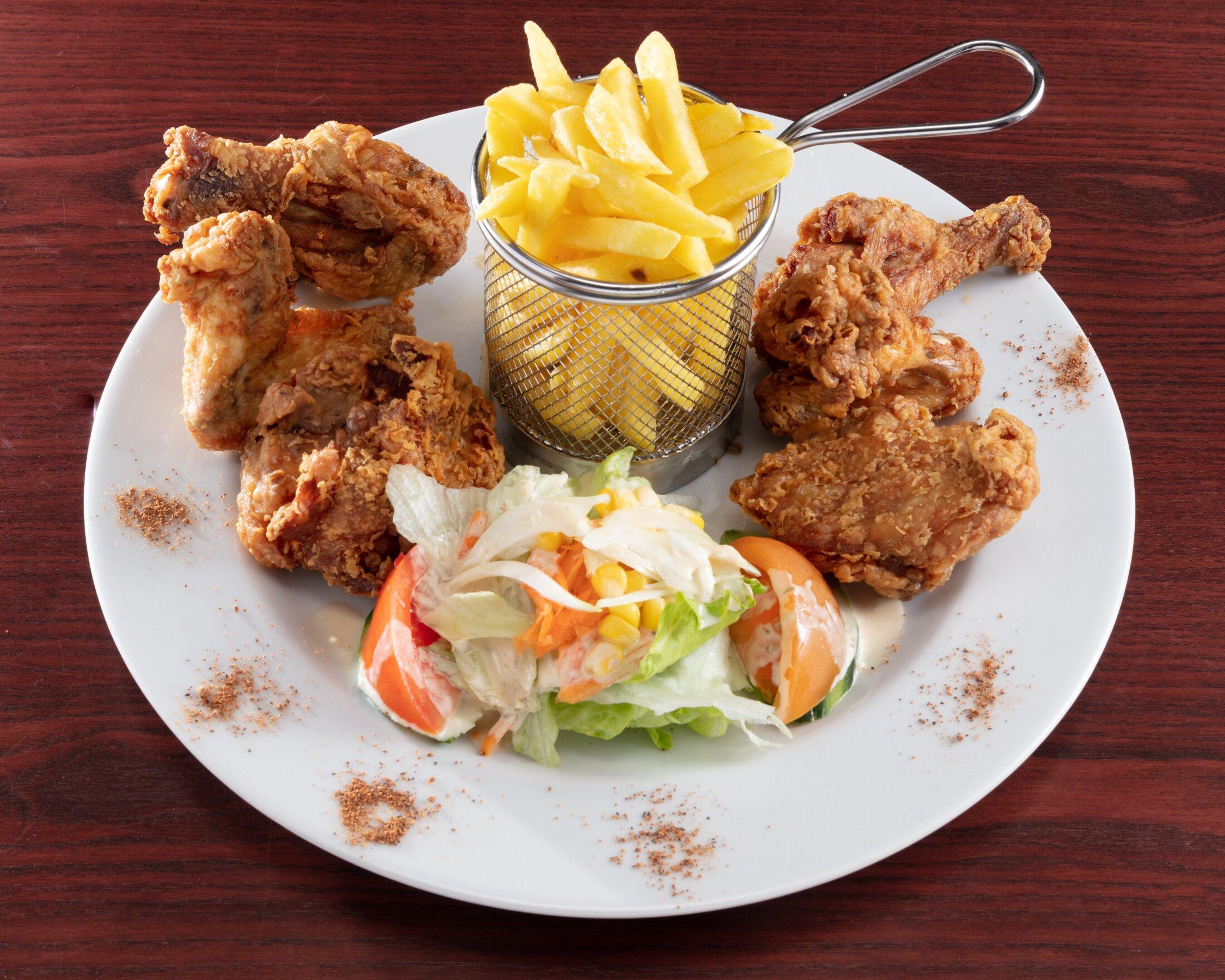 Null Vier Pizzeria Restaurant Bar