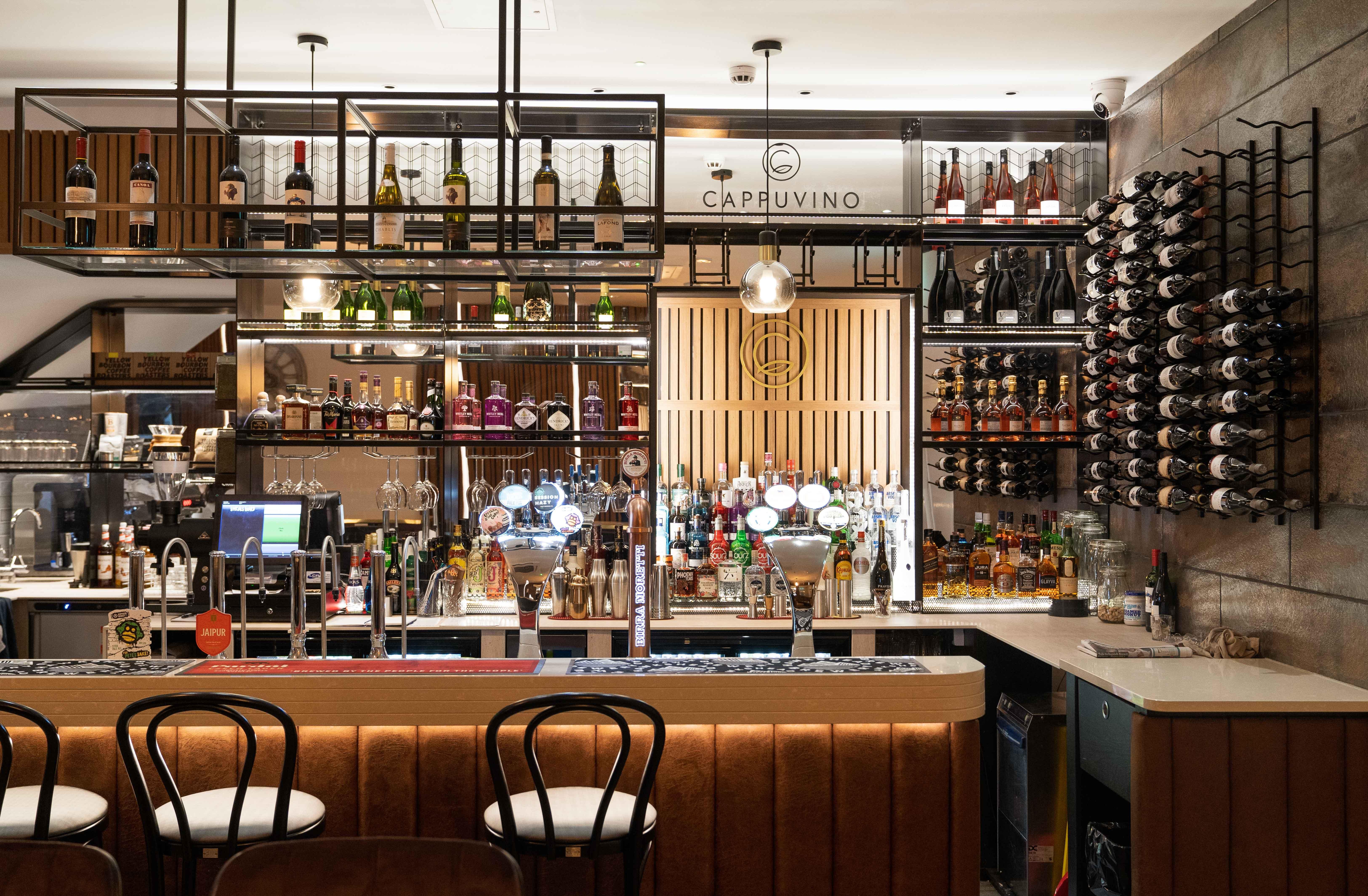 Cappuvino Bar and Restaurant