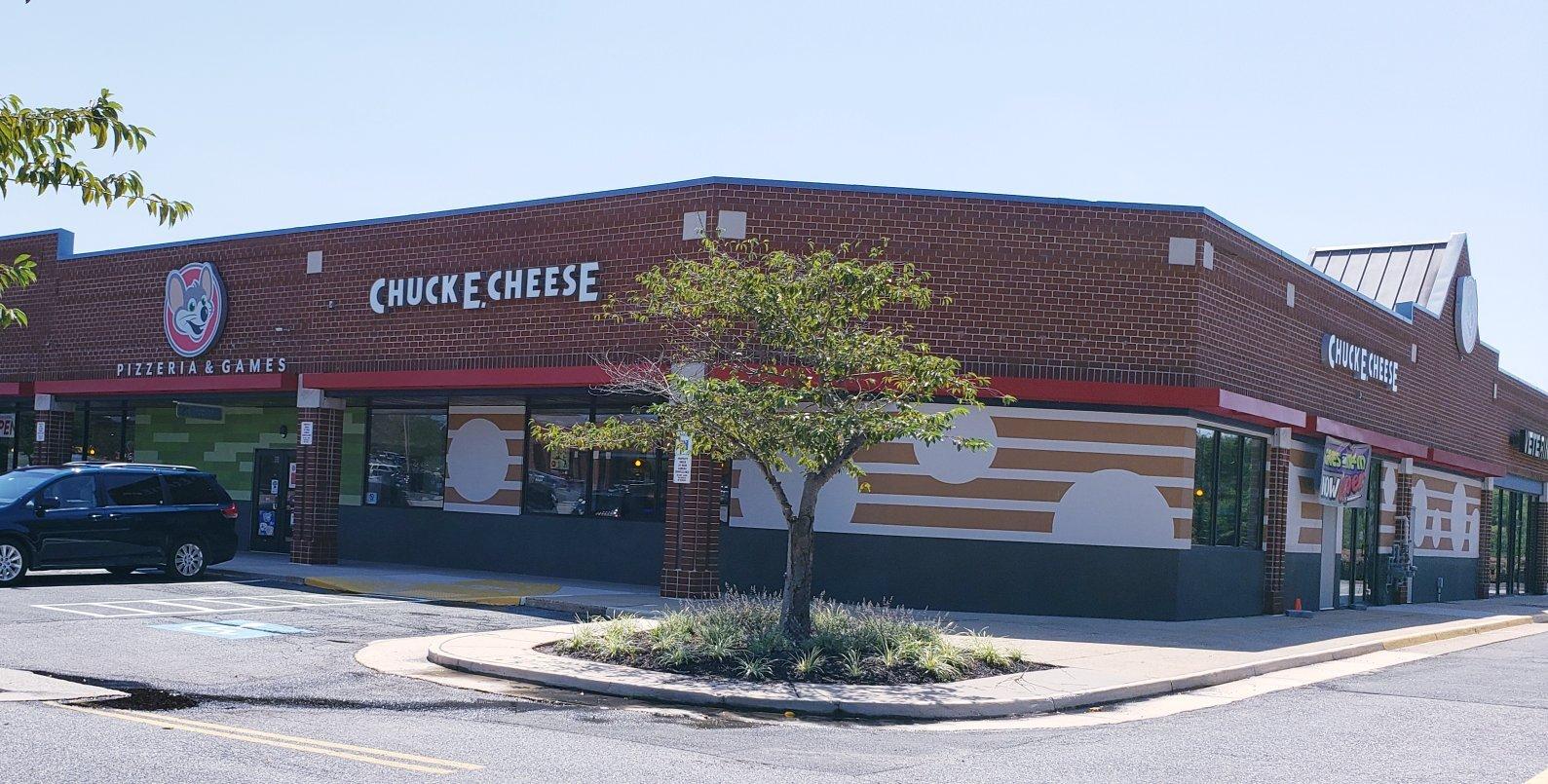 Chuck E. Cheese