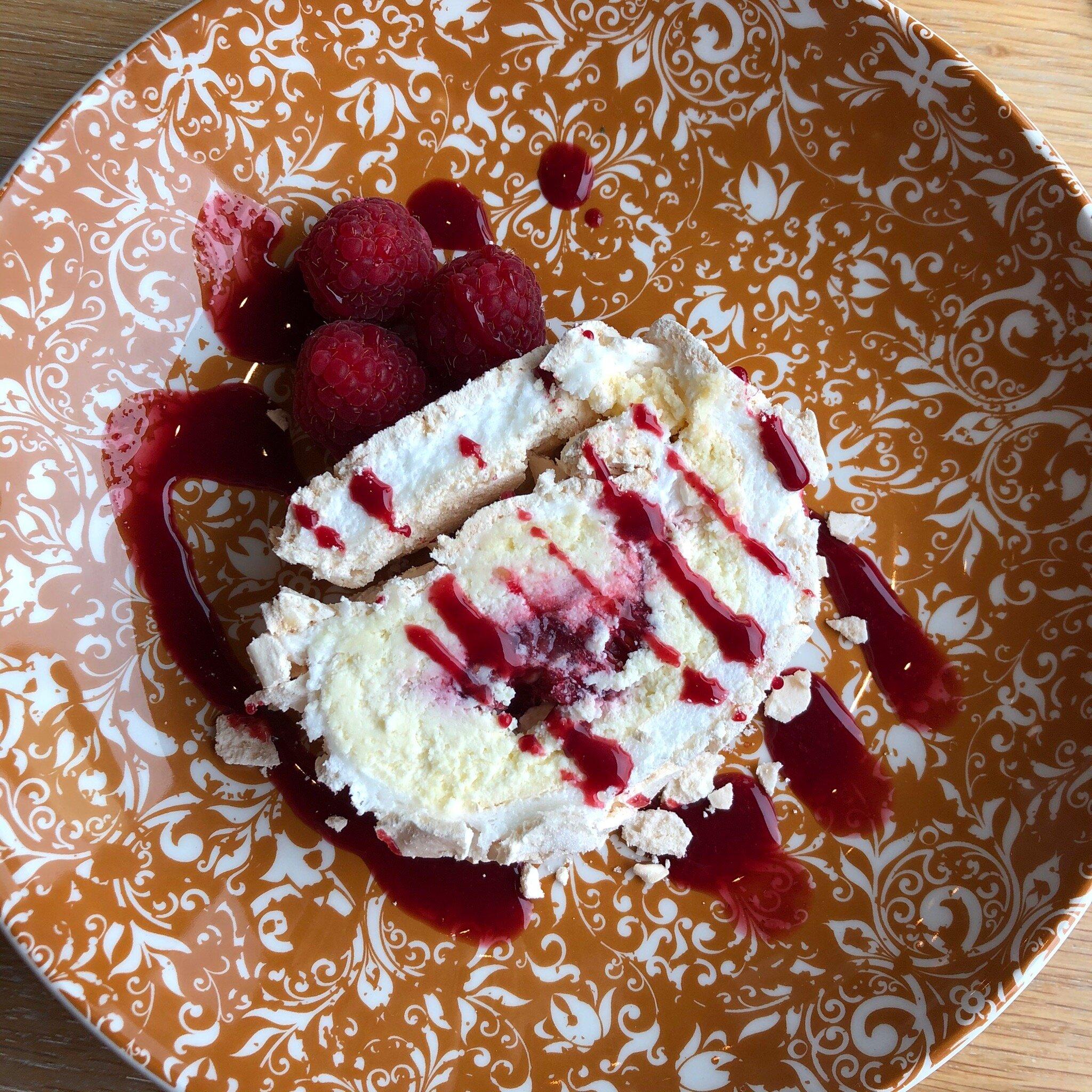 Monteiths Bar & Bistro