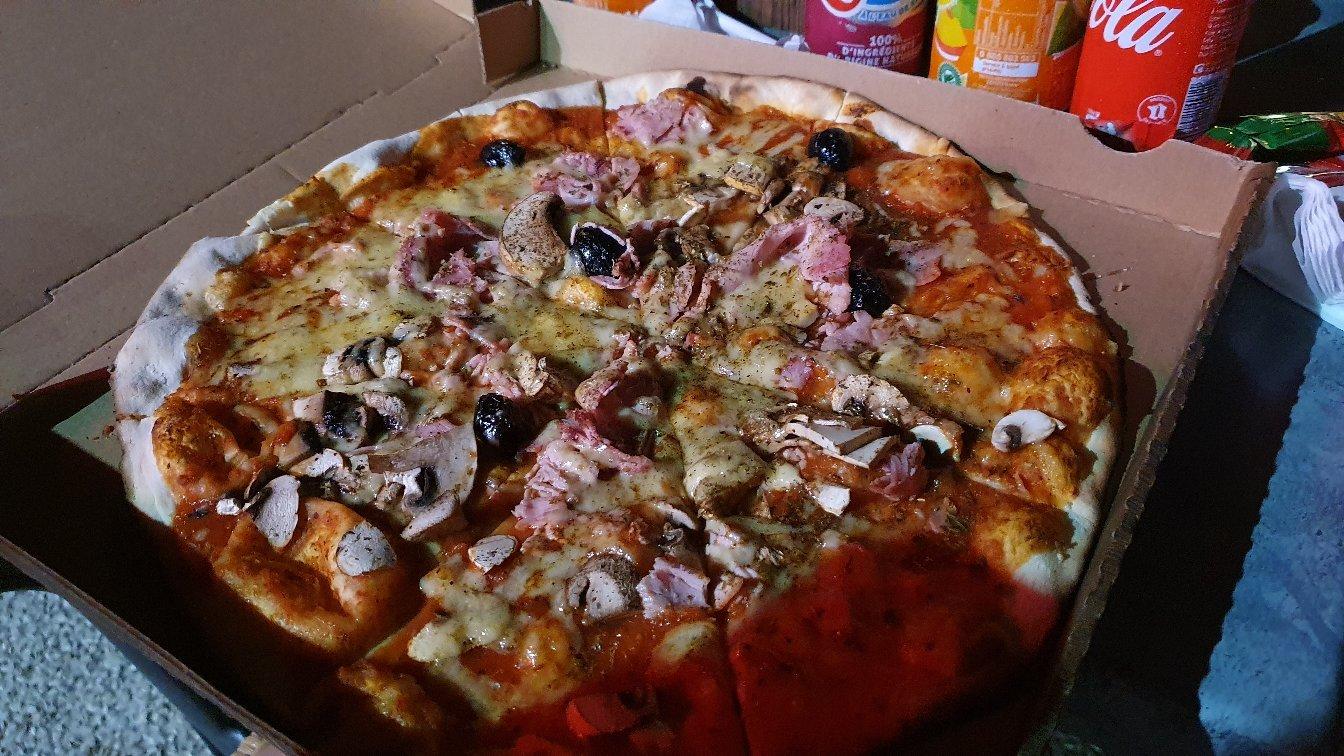 Autrefois Pizzarotisserie