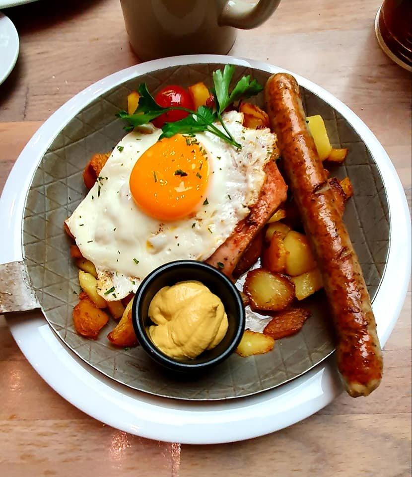 Paulaner in the Squaire