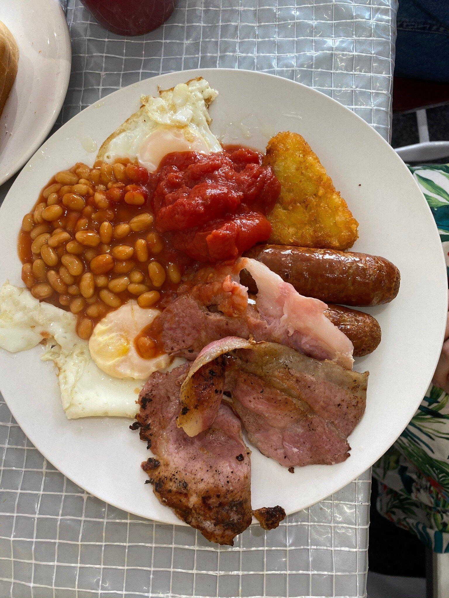 Fairways Cafe And Takeaway