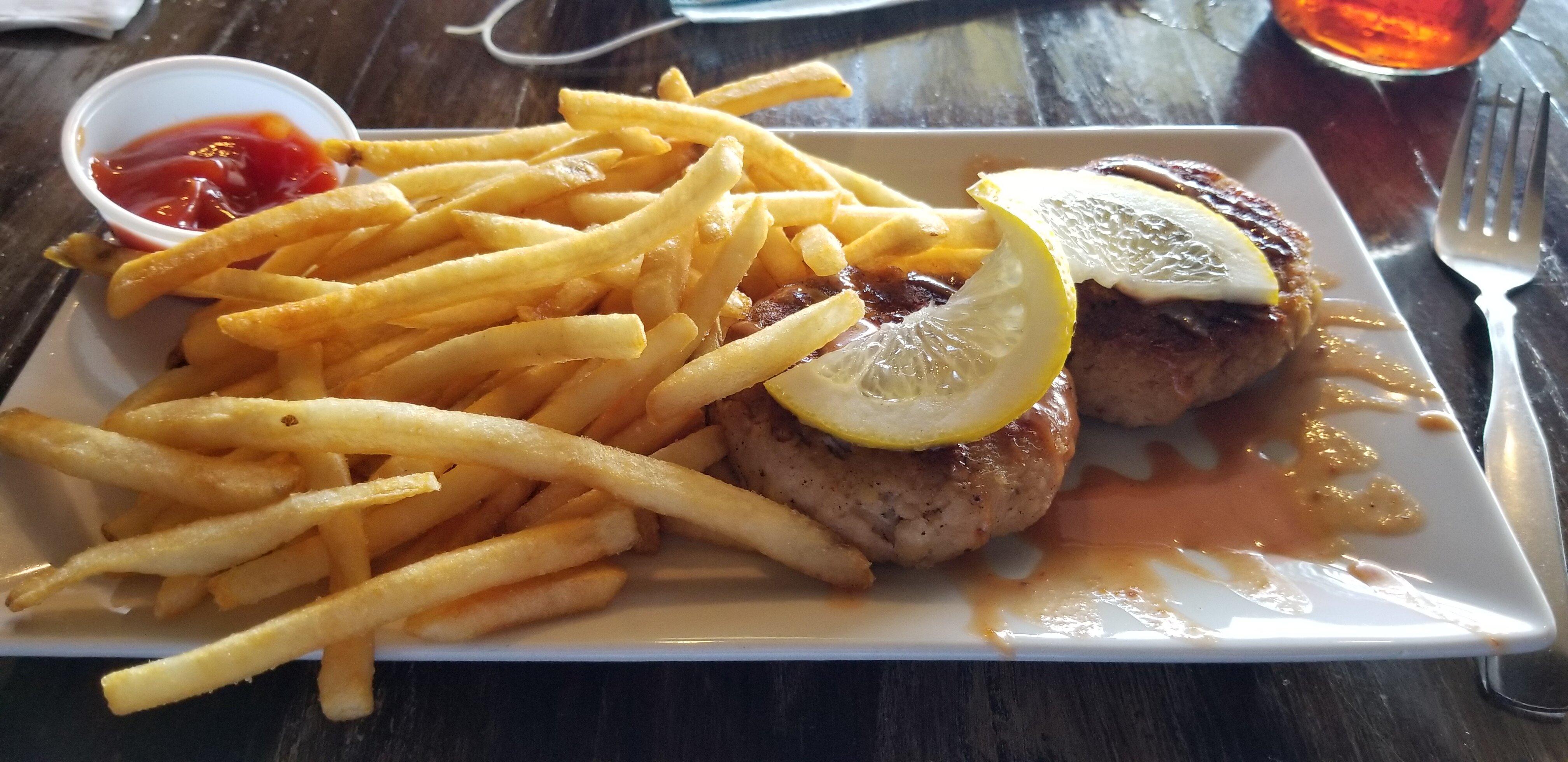 Outlaws Cafe & Casino