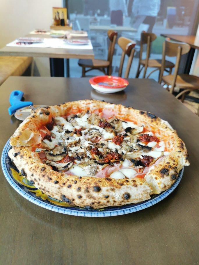 Campania Pizza Gourmet