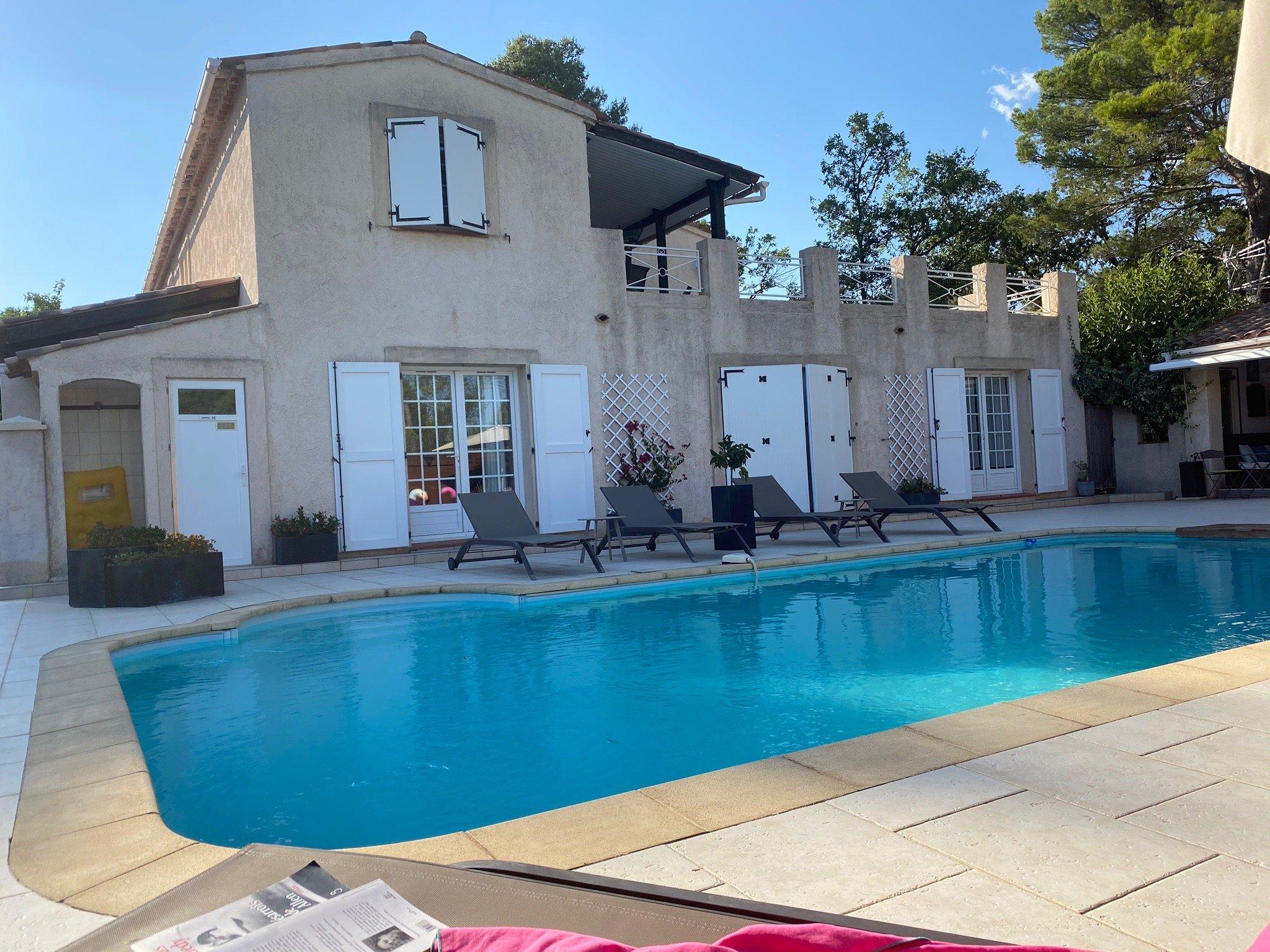 Chez Isabelle et Guy