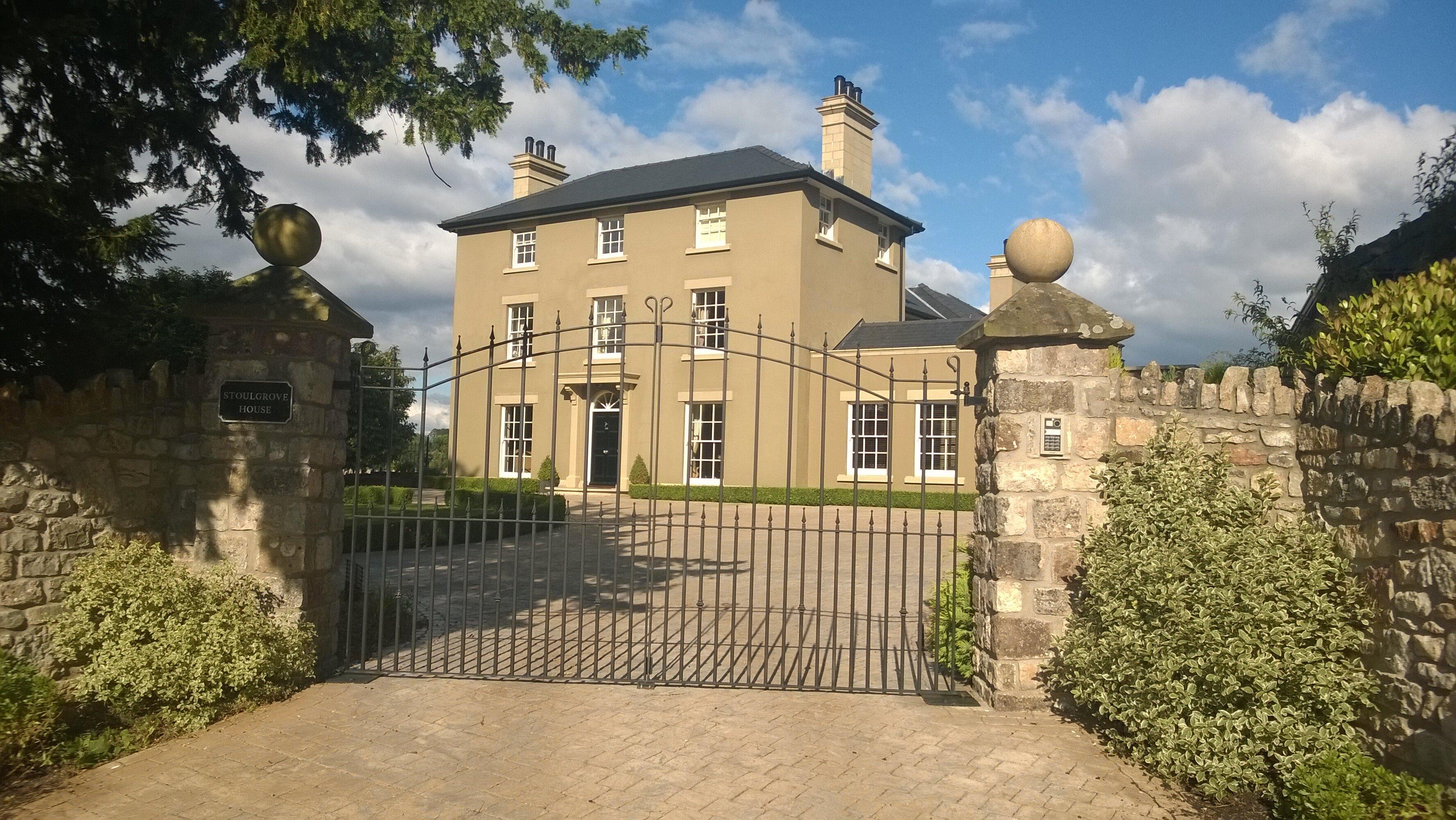 Stoulgrove Country House B & B