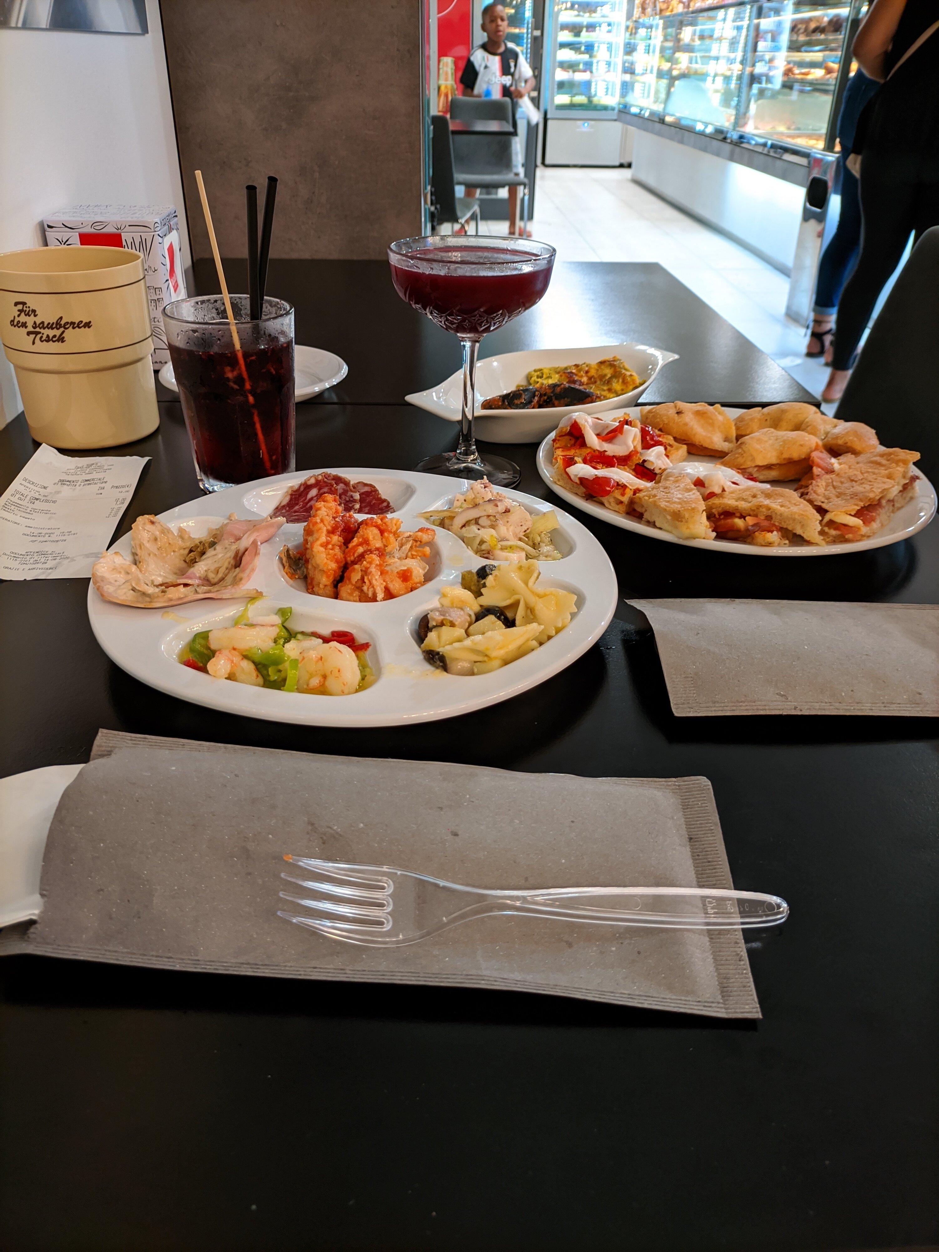 Caffe Pasticceria Serena