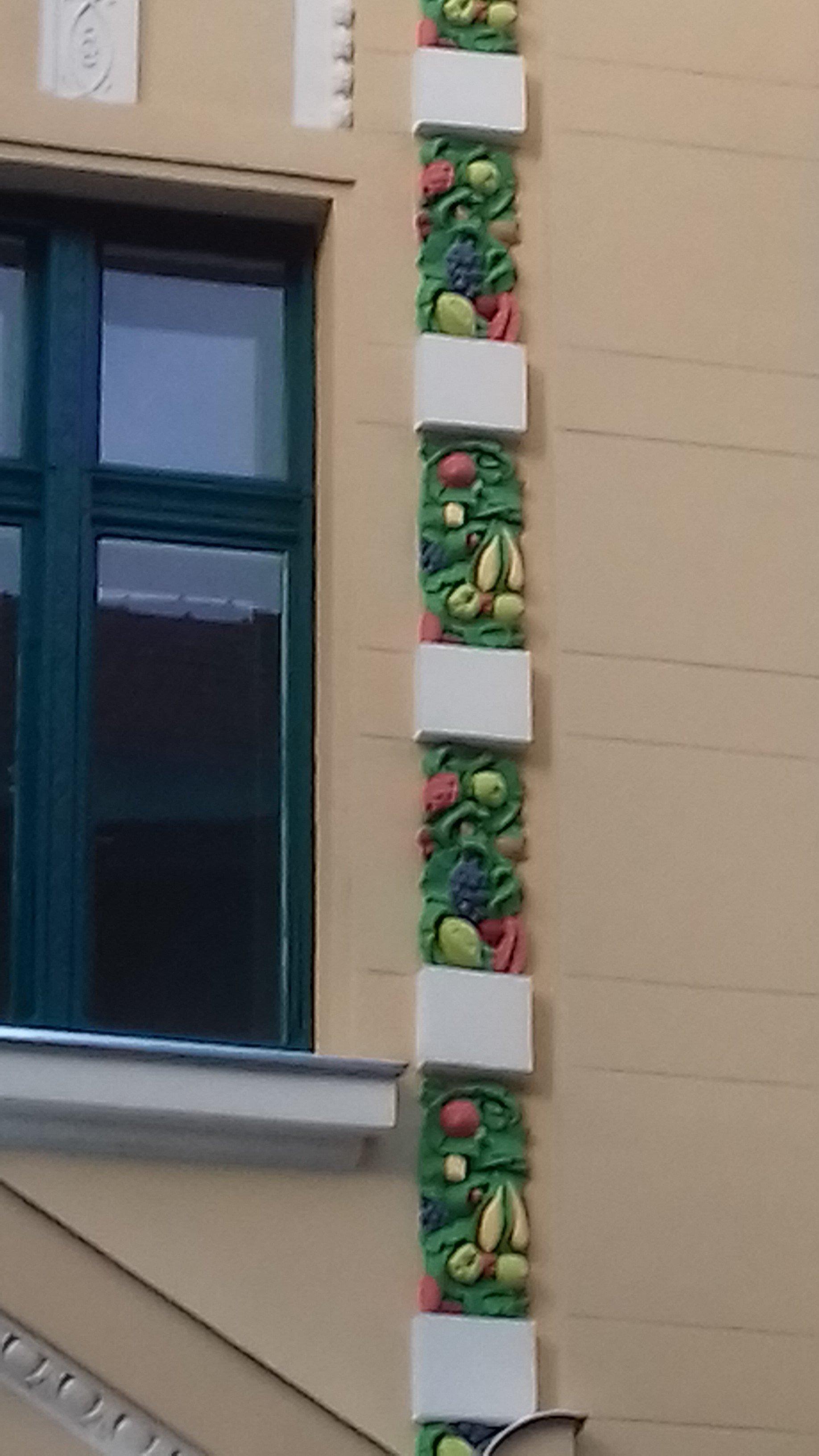 The house with lions