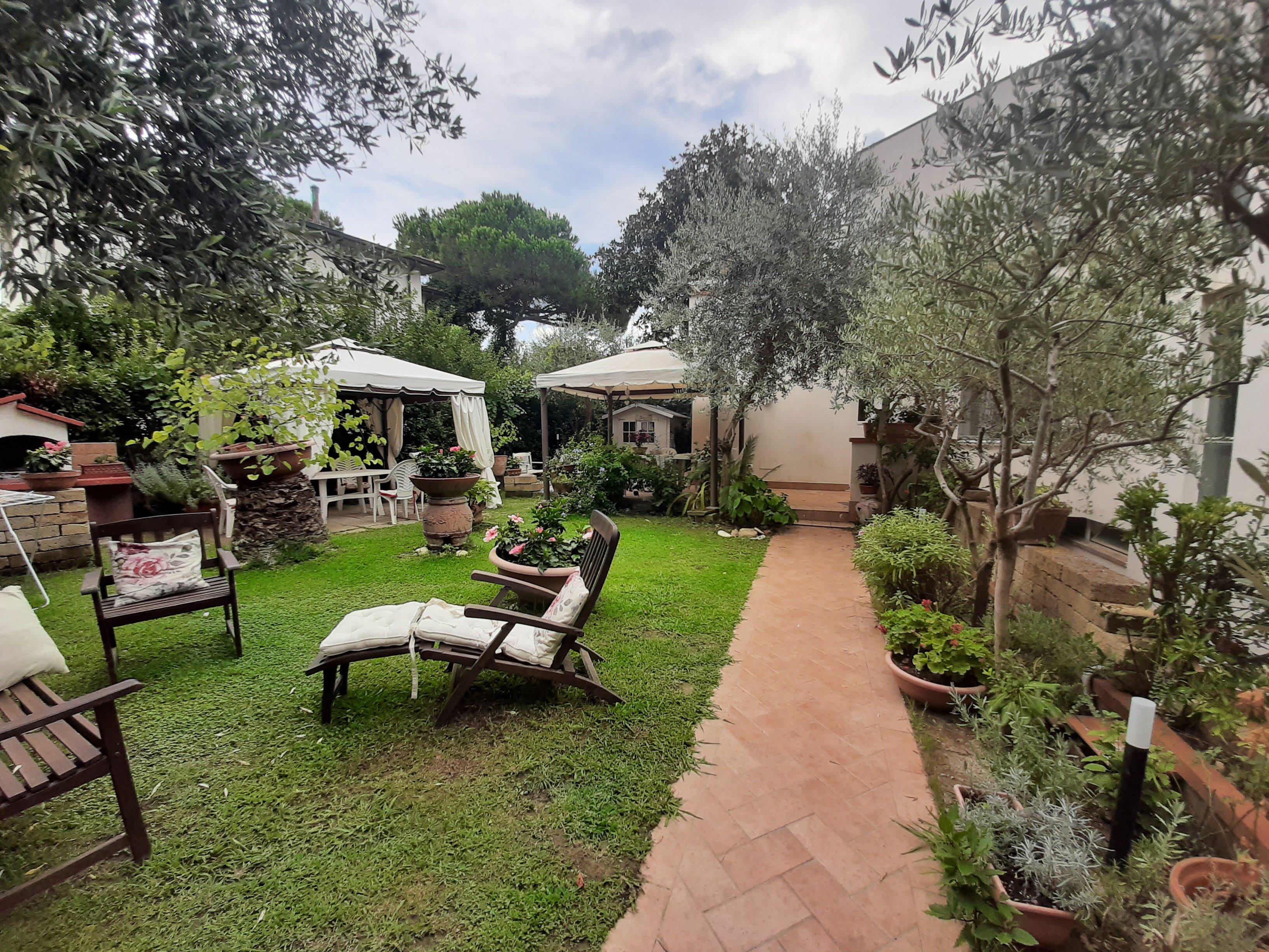 A Due Passi Dalle Dune