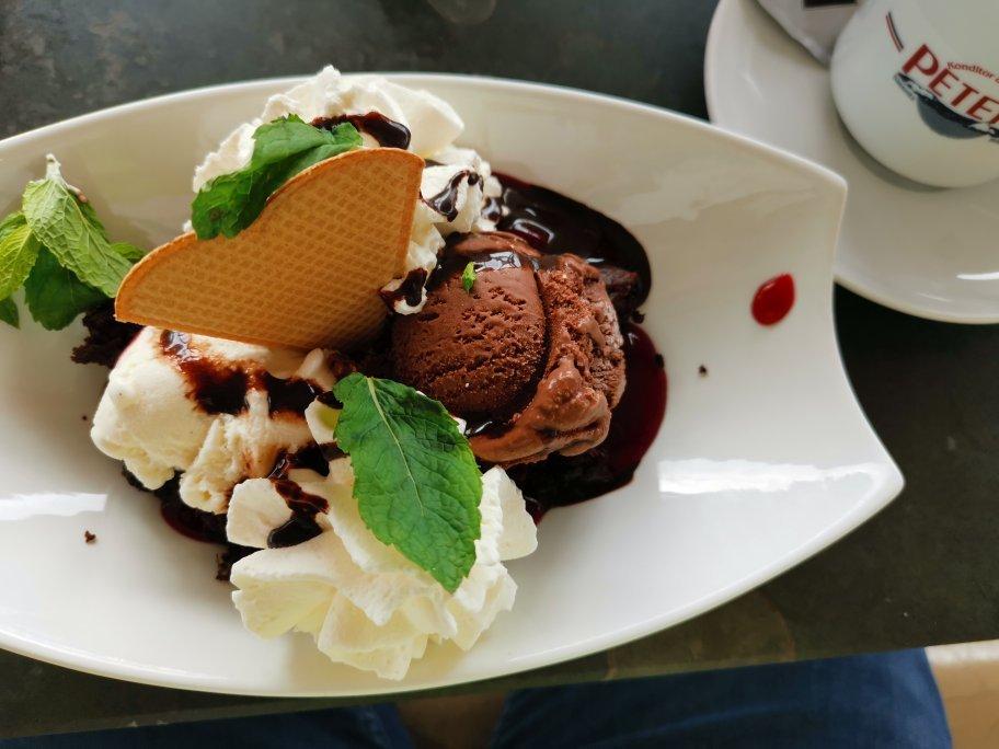 Cafe Peters Fahrhafen Mukran