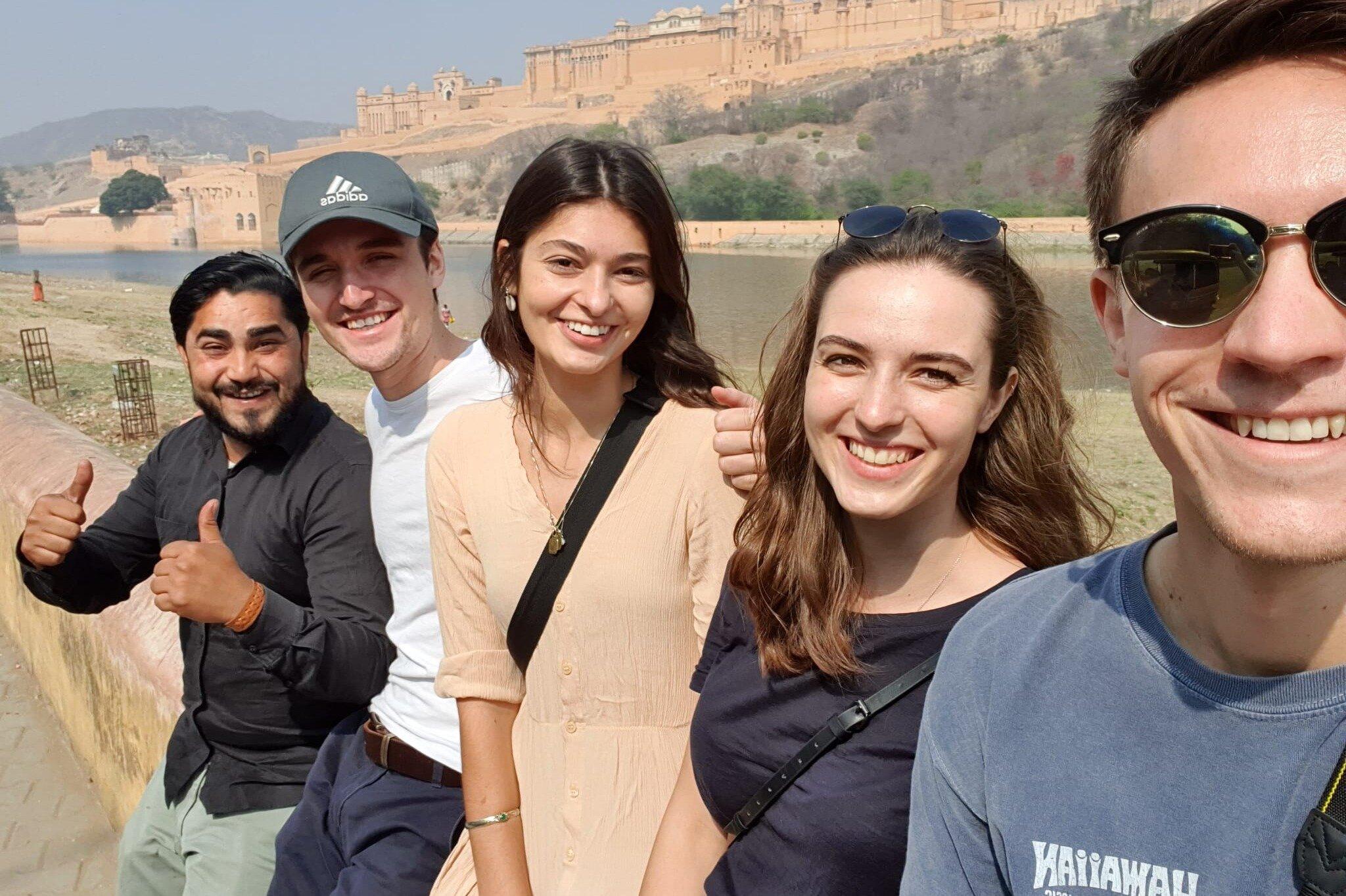 Jaipur private Taxi Tour service